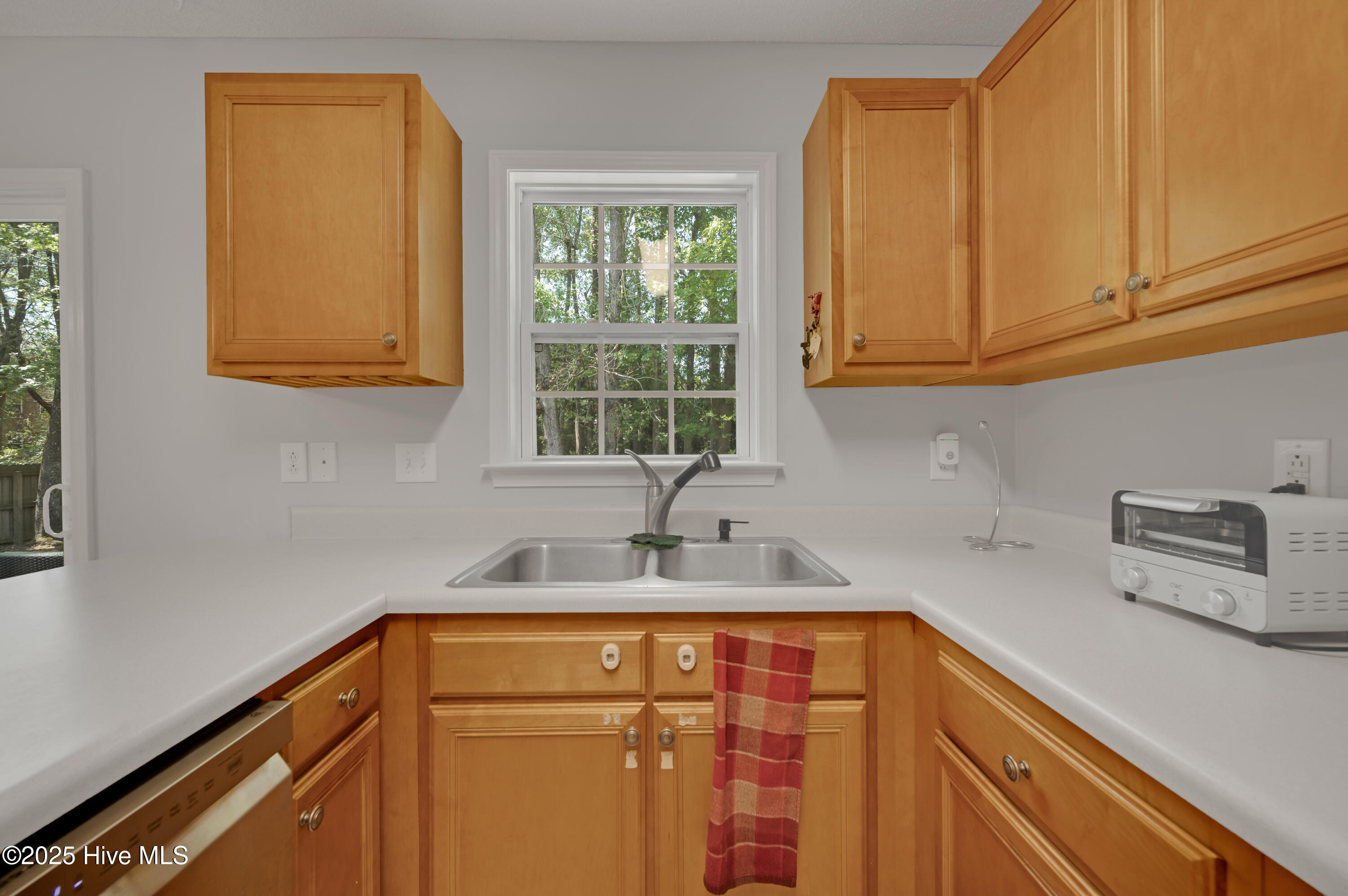 3443 Belmont Boulevard Property Photo 20