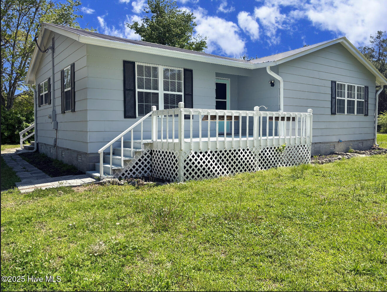 6835 Highway 17 Property Photo 3