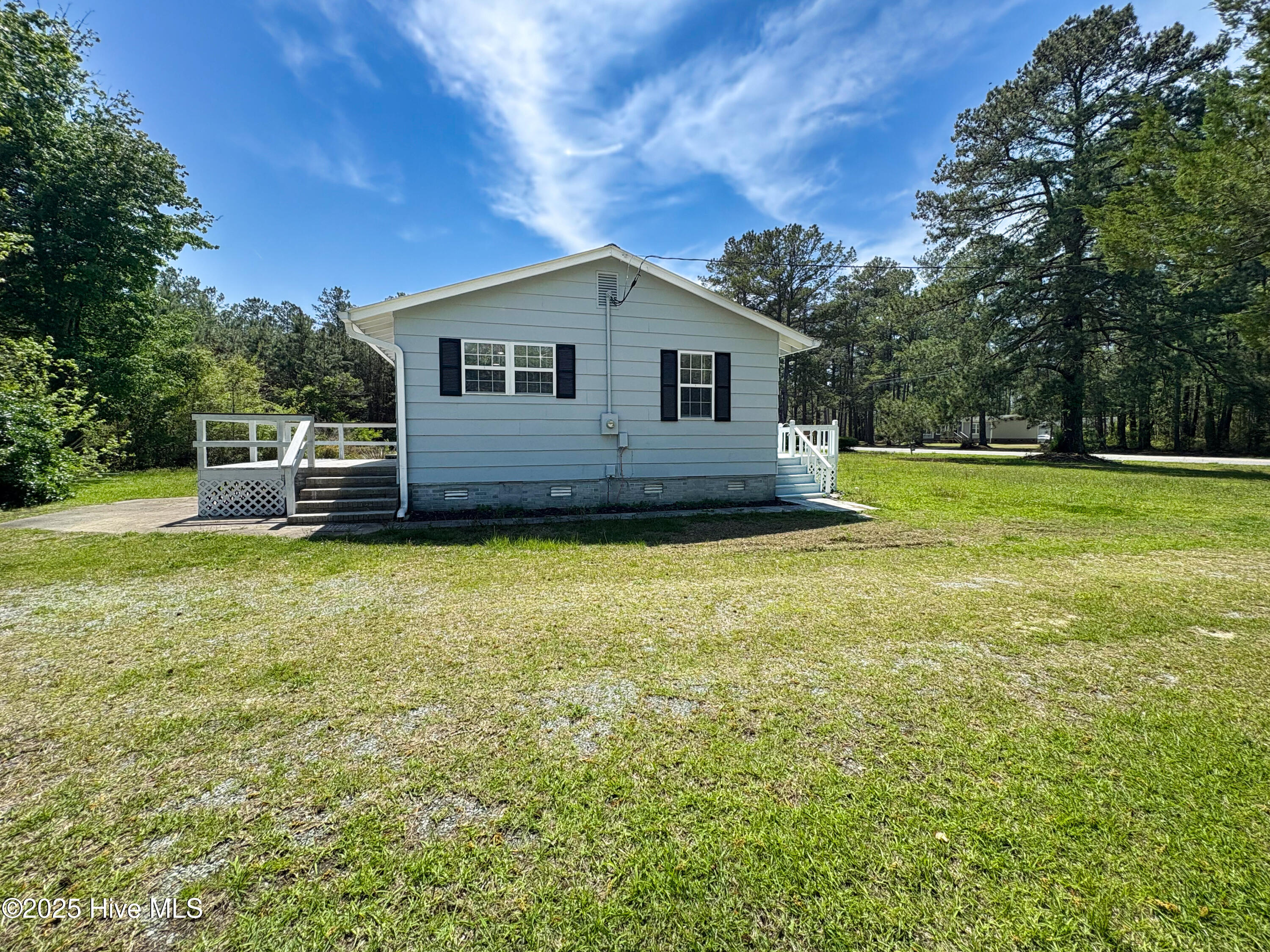 6835 Highway 17 Property Photo 25