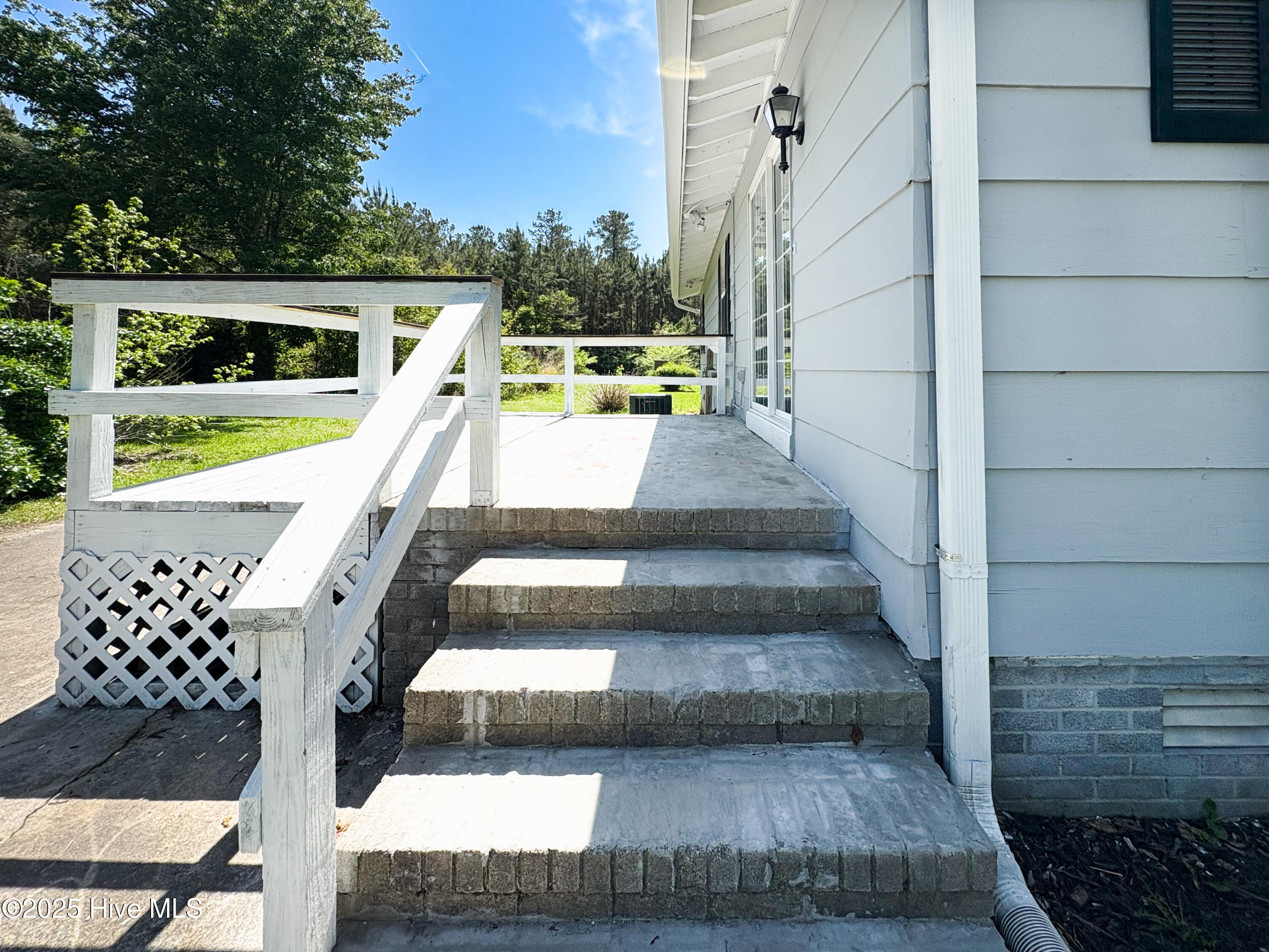 6835 Highway 17 Property Photo 26