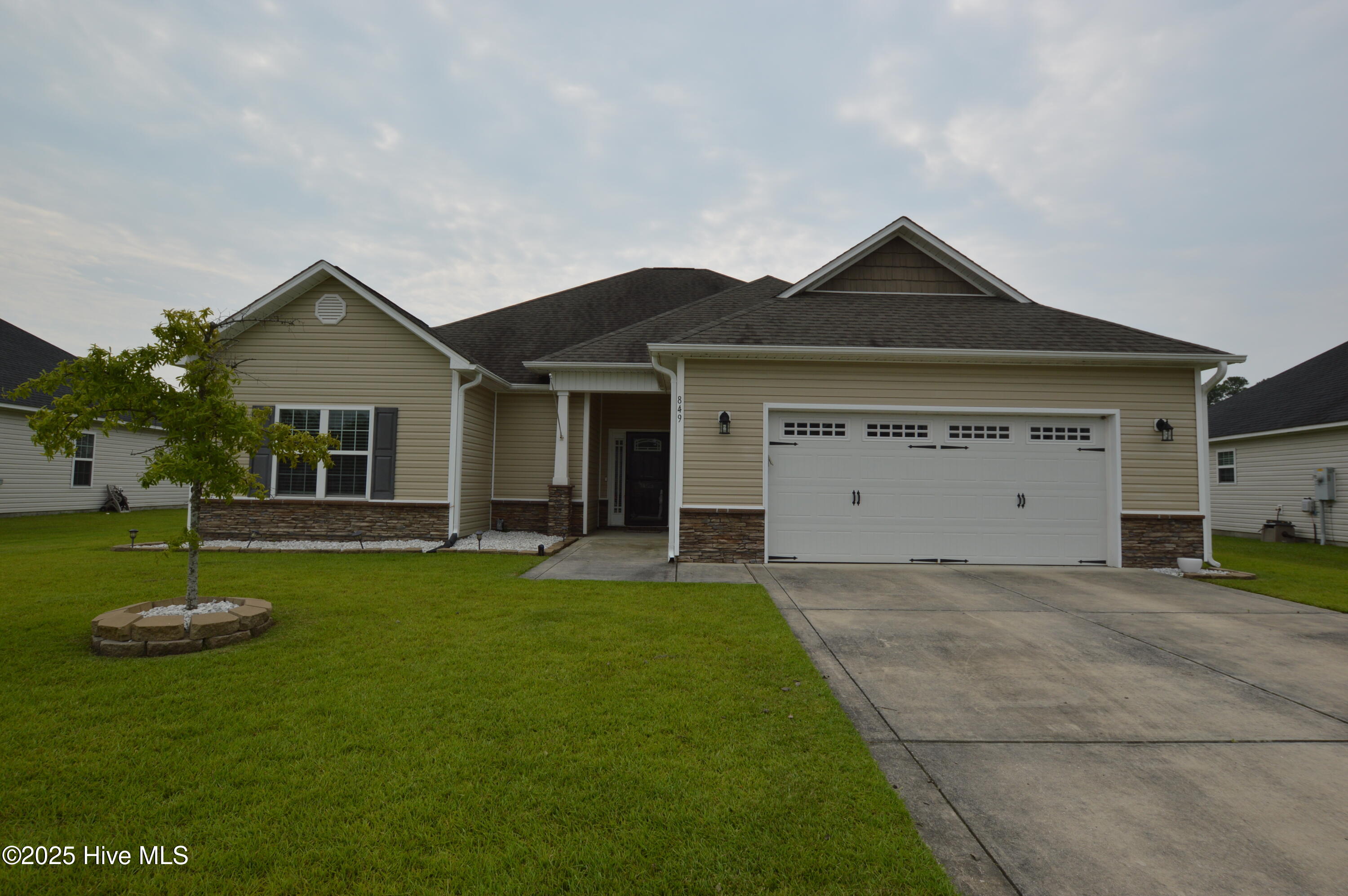 849 Dynasty Drive Property Photo 1