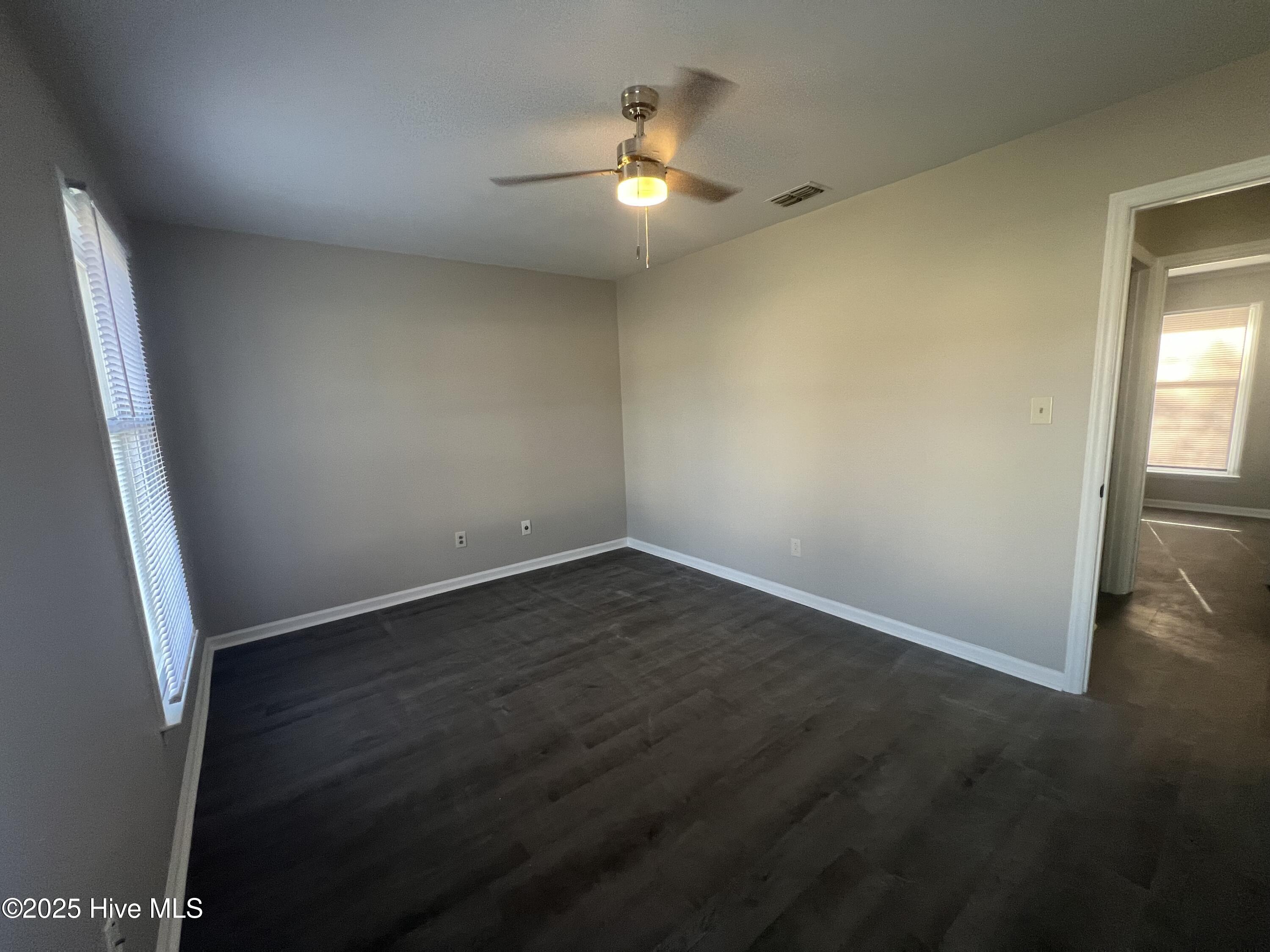 207 Sands Court Property Photo 7