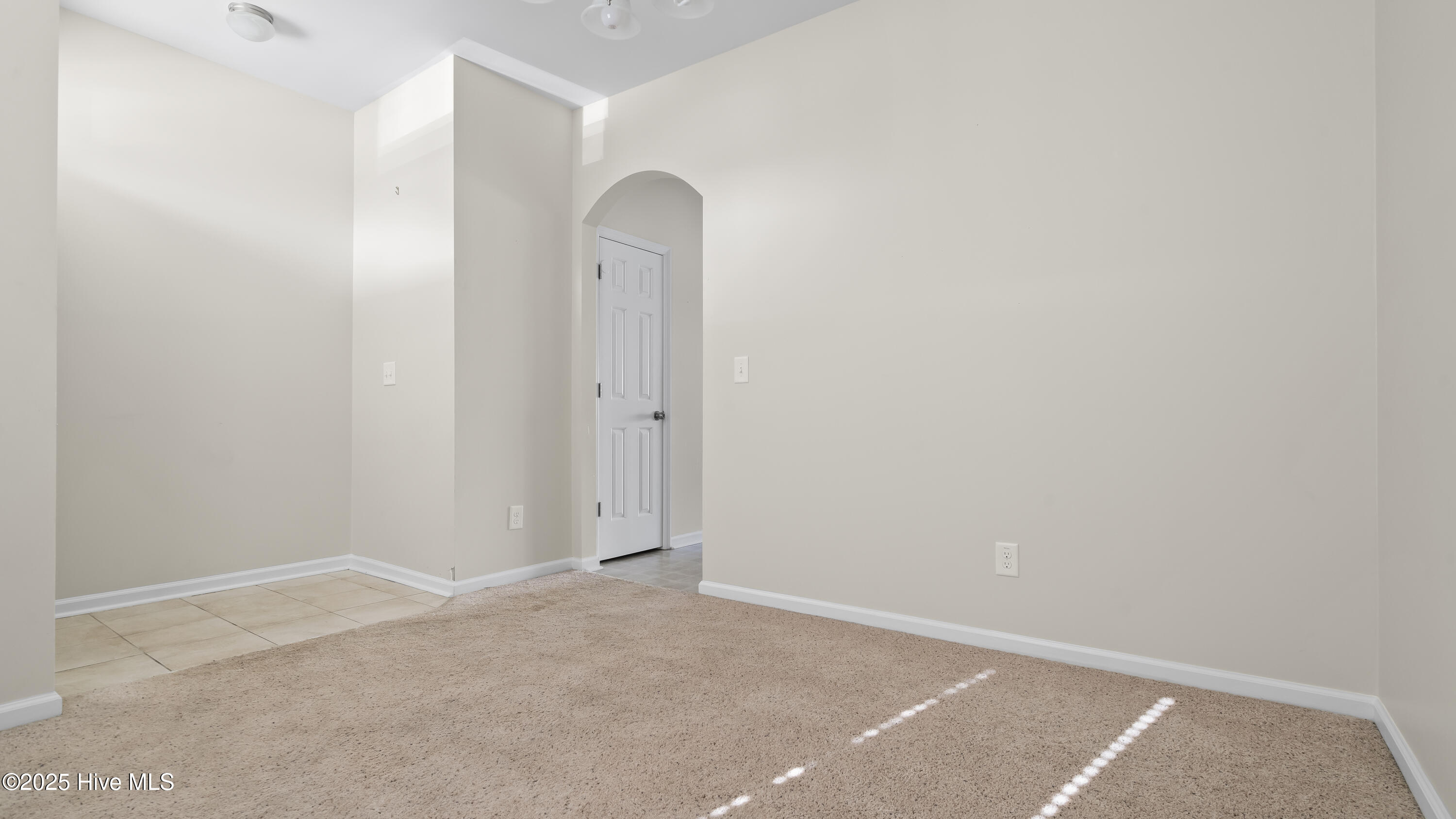 213 Glenhaven Lane Property Photo 6