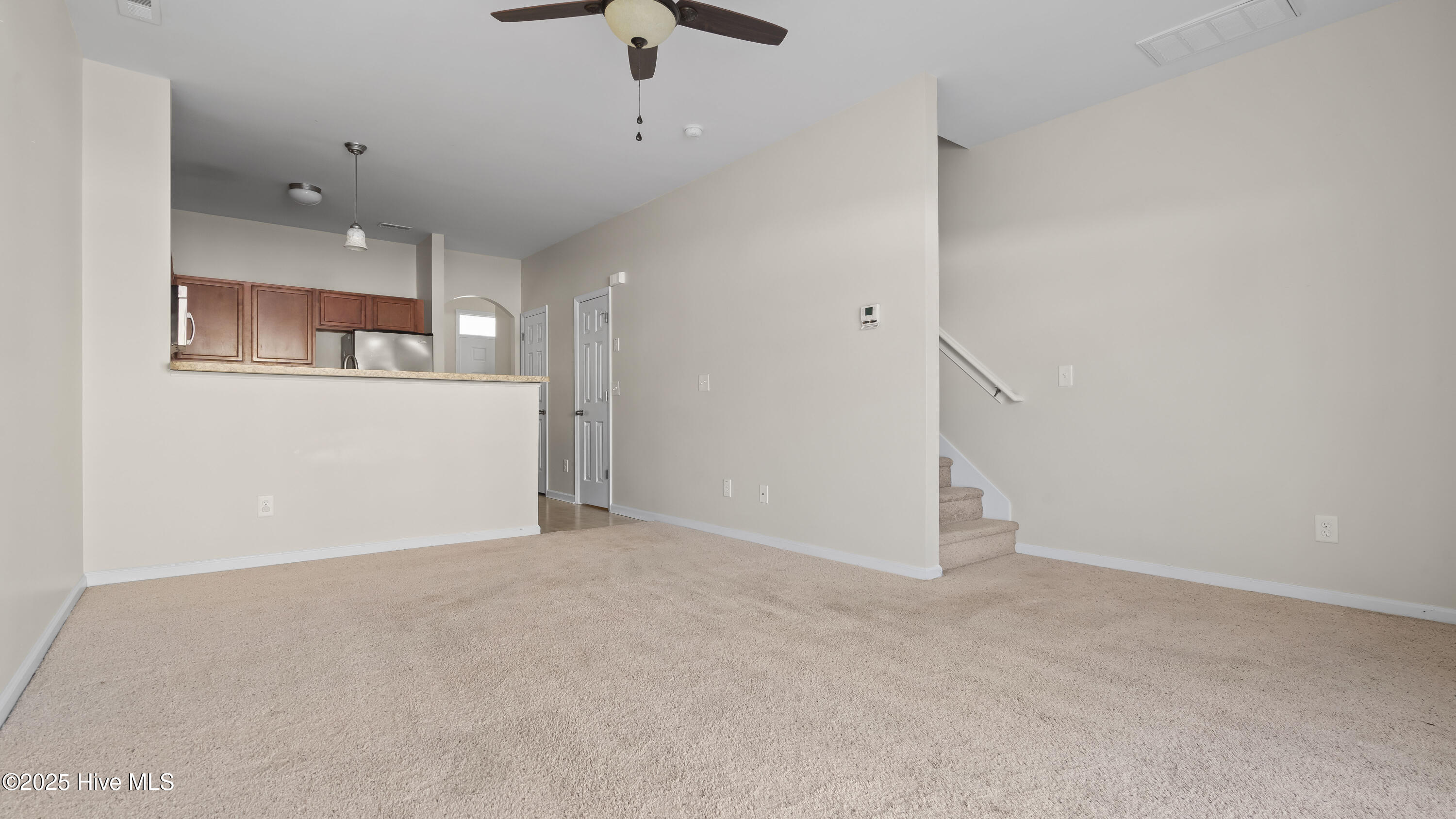 213 Glenhaven Lane Property Photo 8