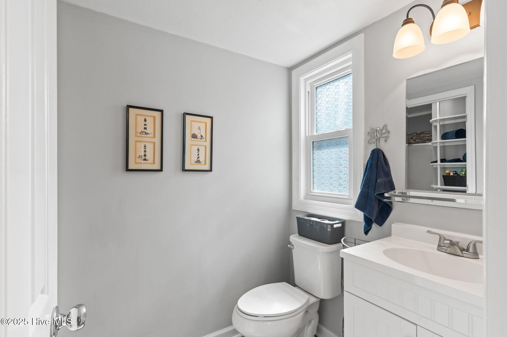 4824 W Beach Drive Property Photo 29