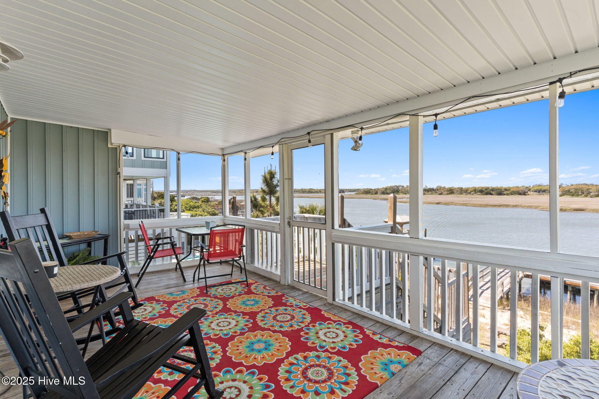 4824 W Beach Drive Property Photo 39