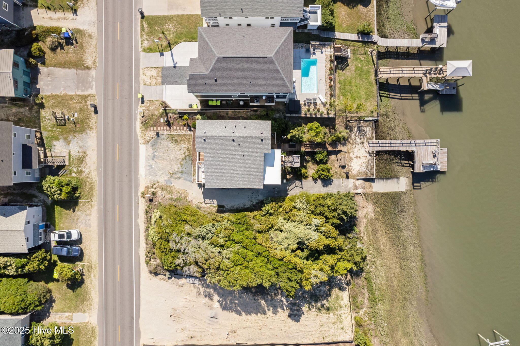 4824 W Beach Drive Property Photo 50