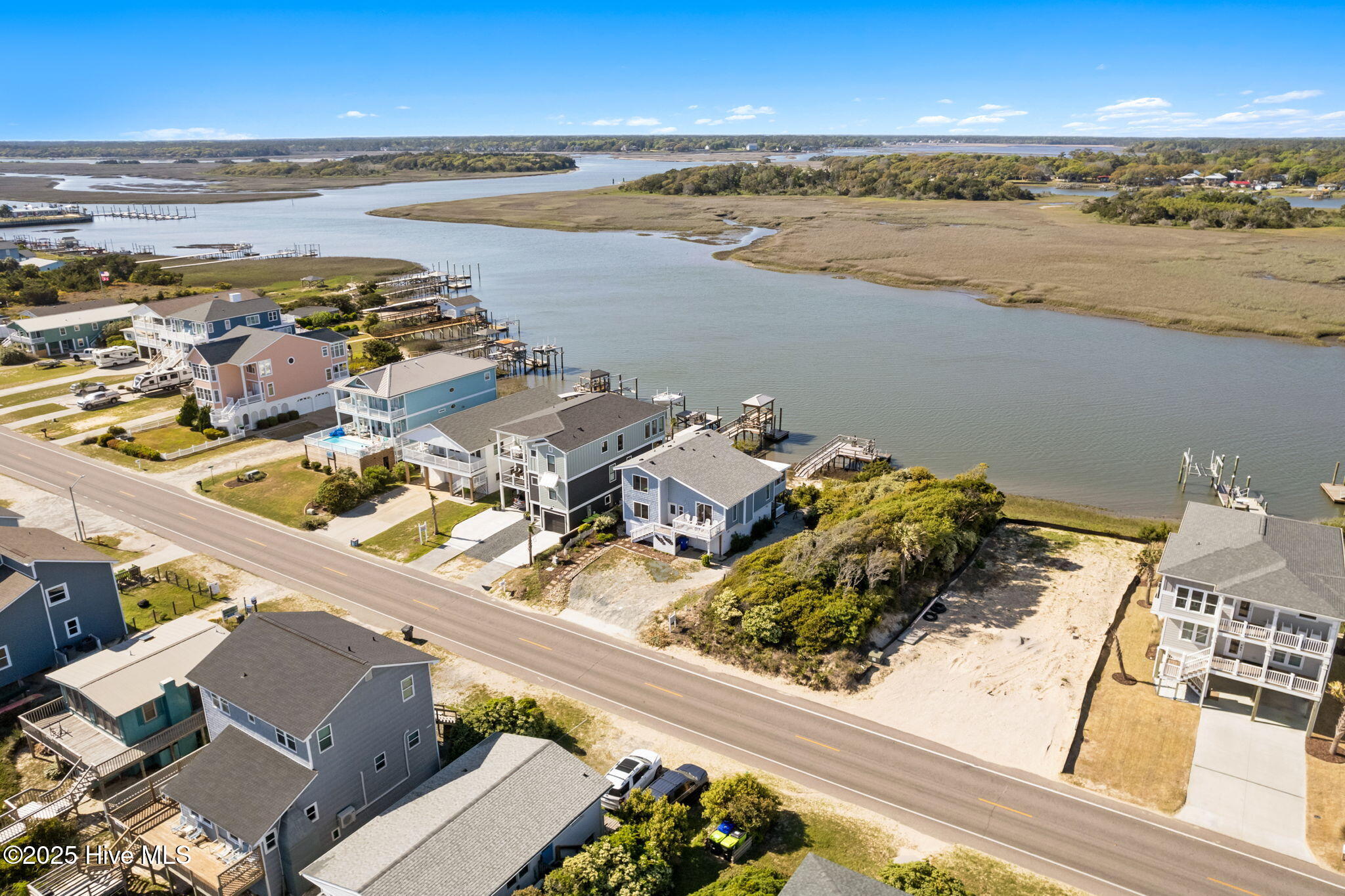 4824 W Beach Drive Property Photo 61