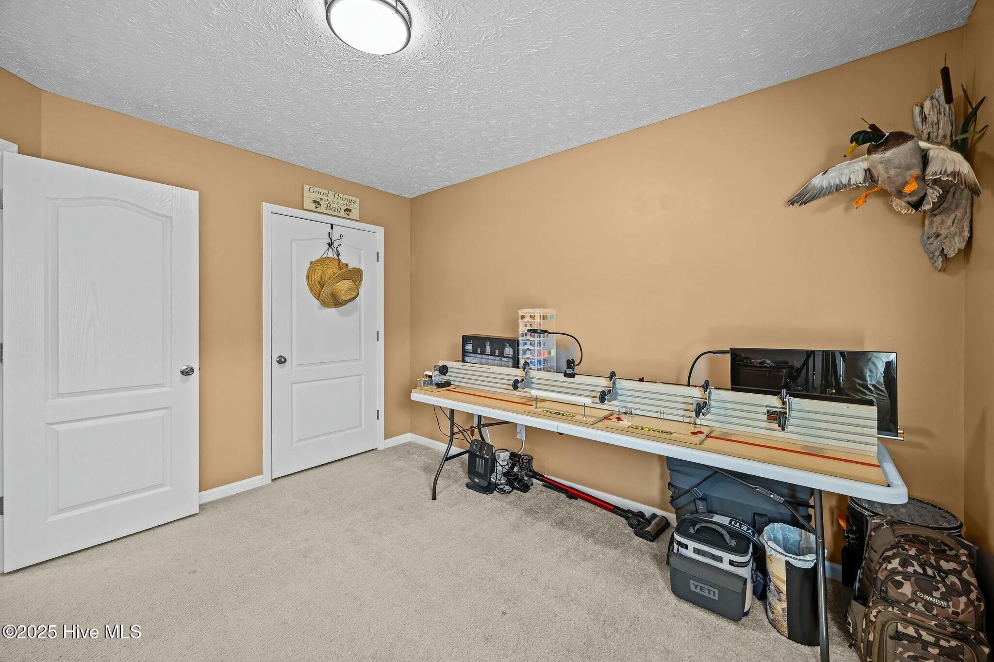 111 Apple Drive Property Photo 27