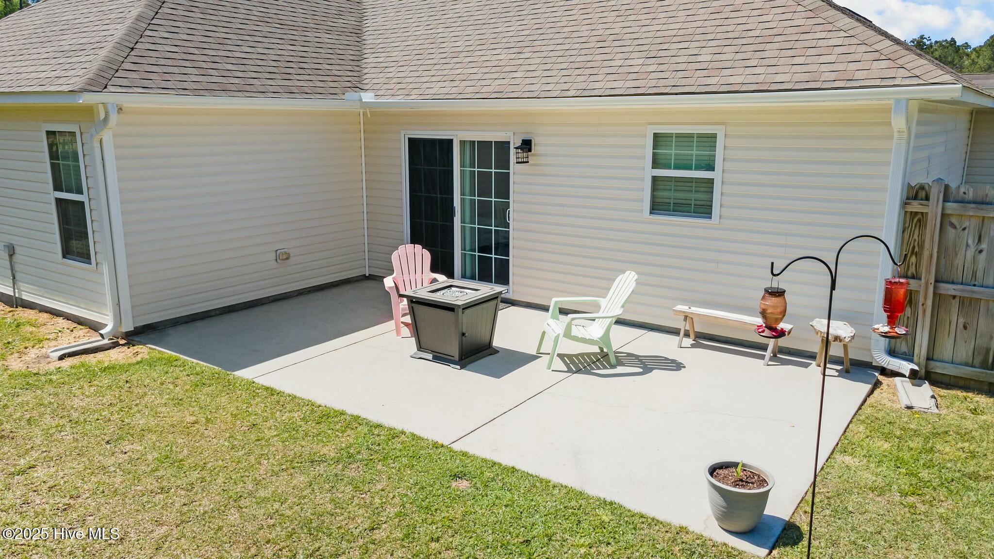 111 Apple Drive Property Photo 40