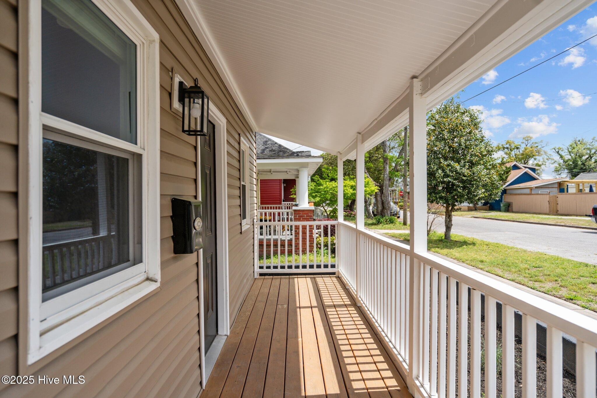 811 Walnut Street Property Photo 3
