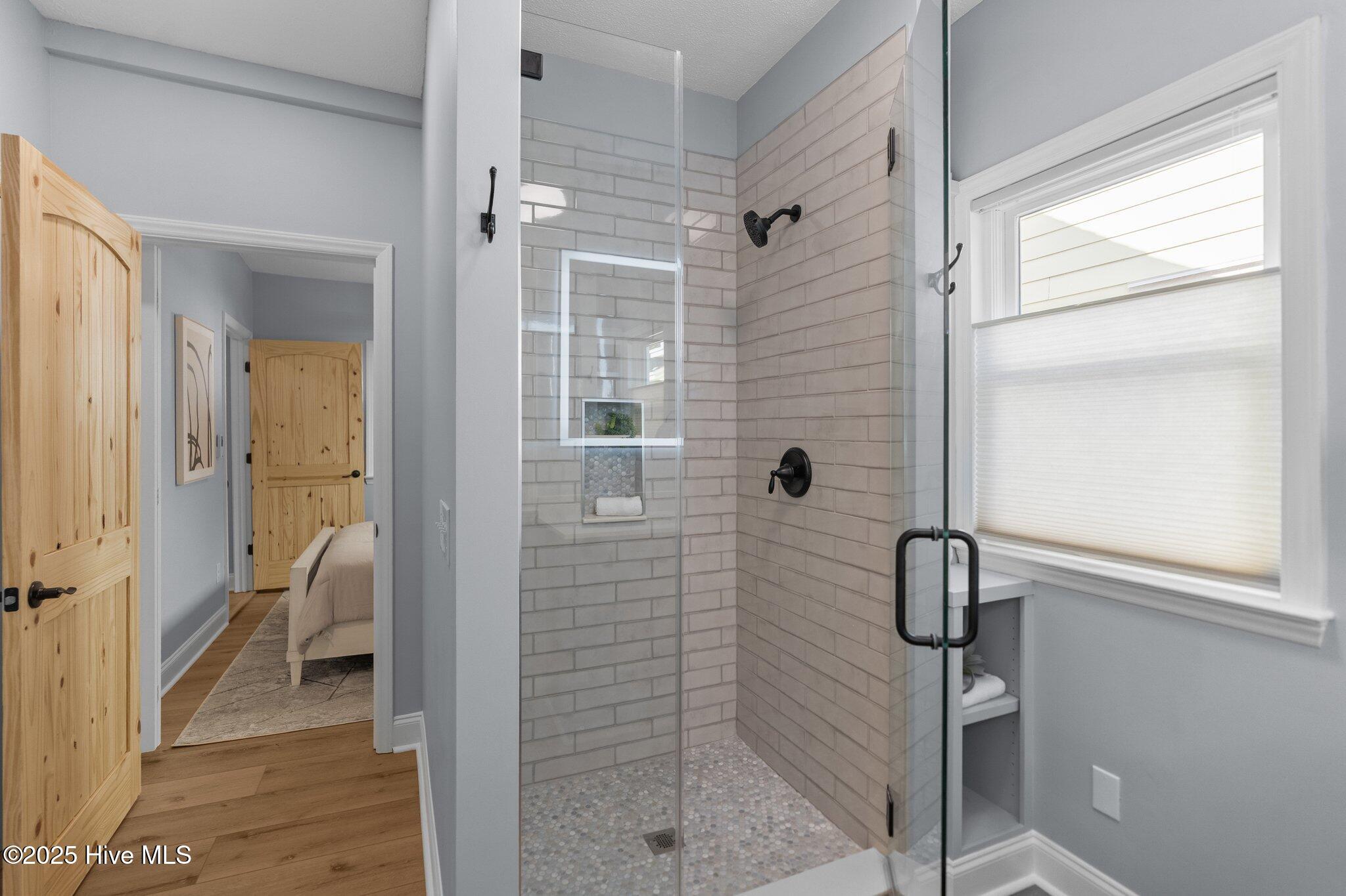 811 Walnut Street Property Photo 29
