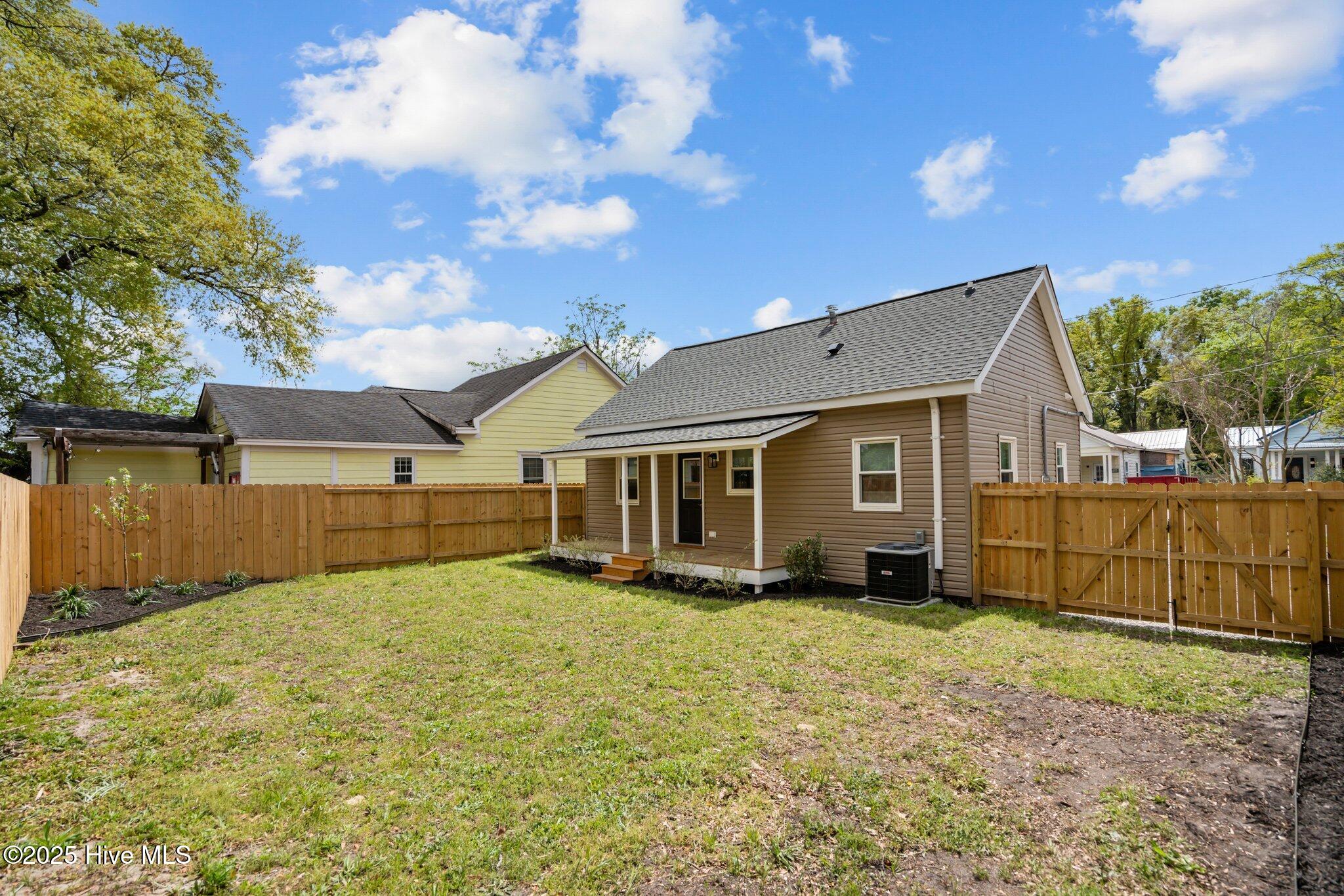 811 Walnut Street Property Photo 35