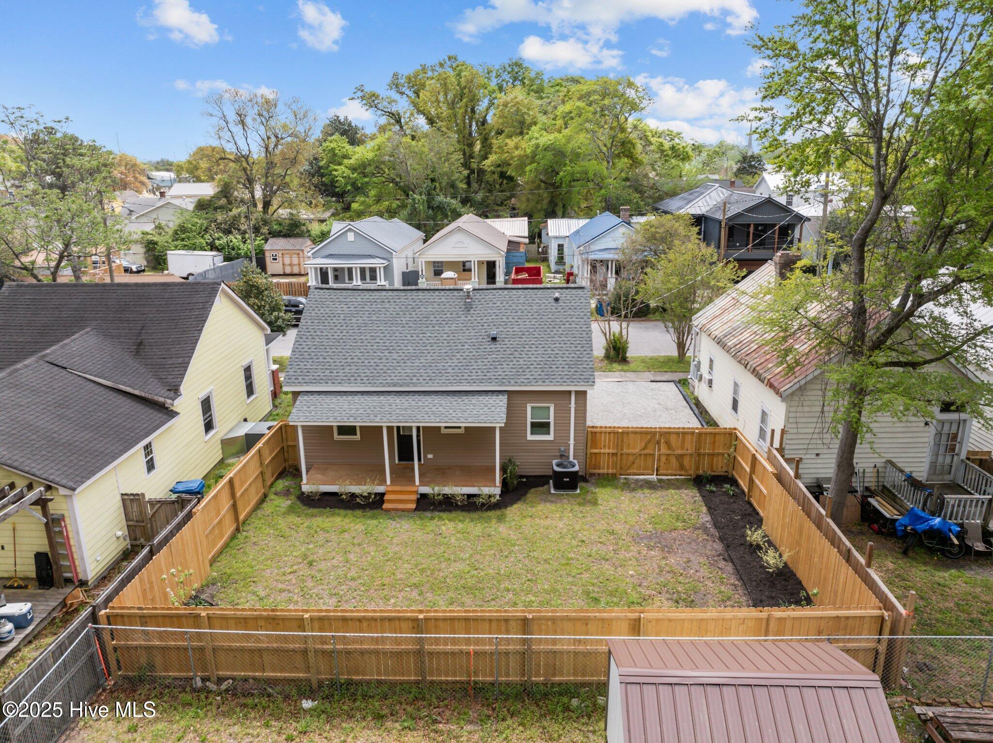 811 Walnut Street Property Photo 36