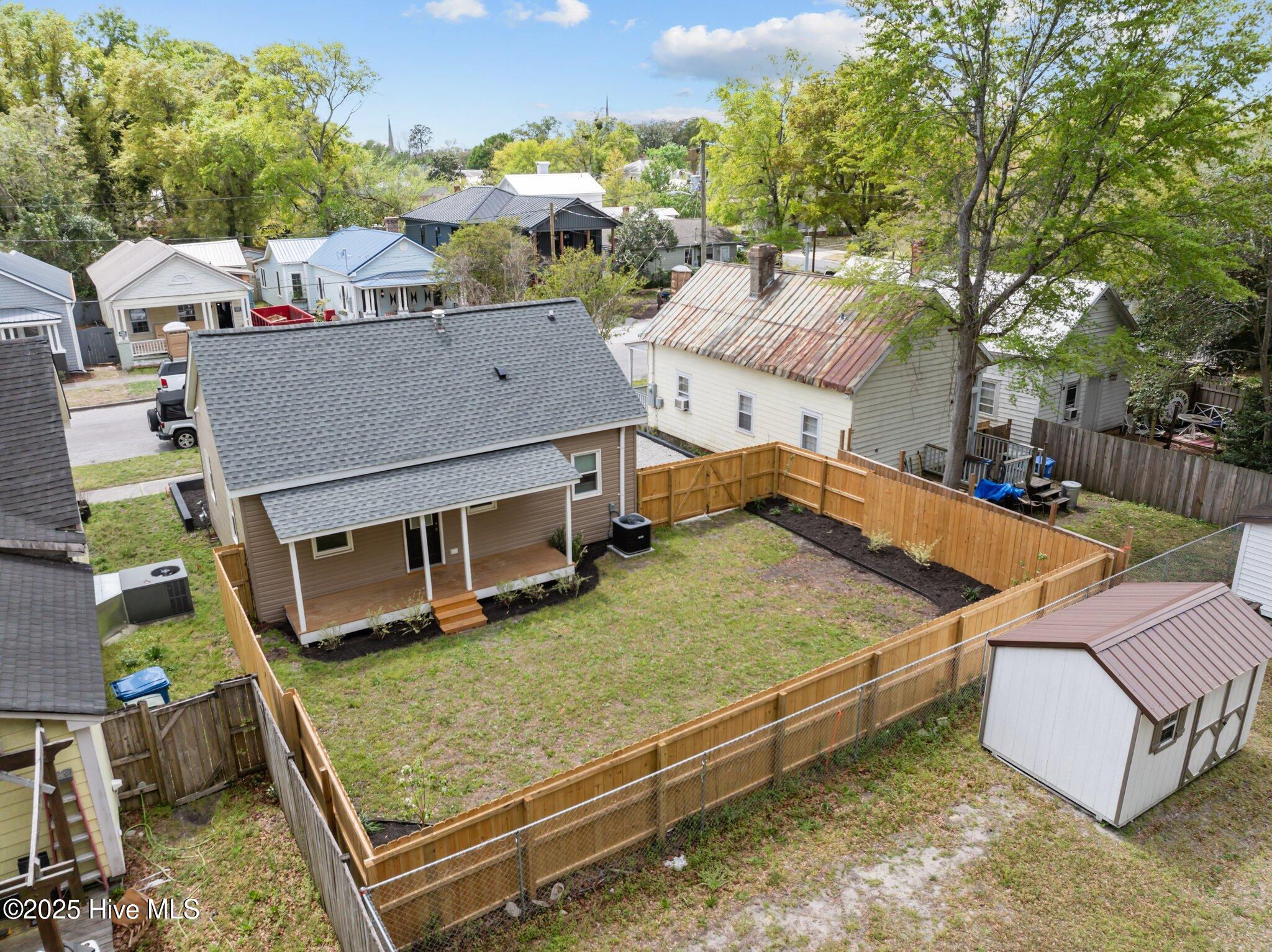 811 Walnut Street Property Photo 39