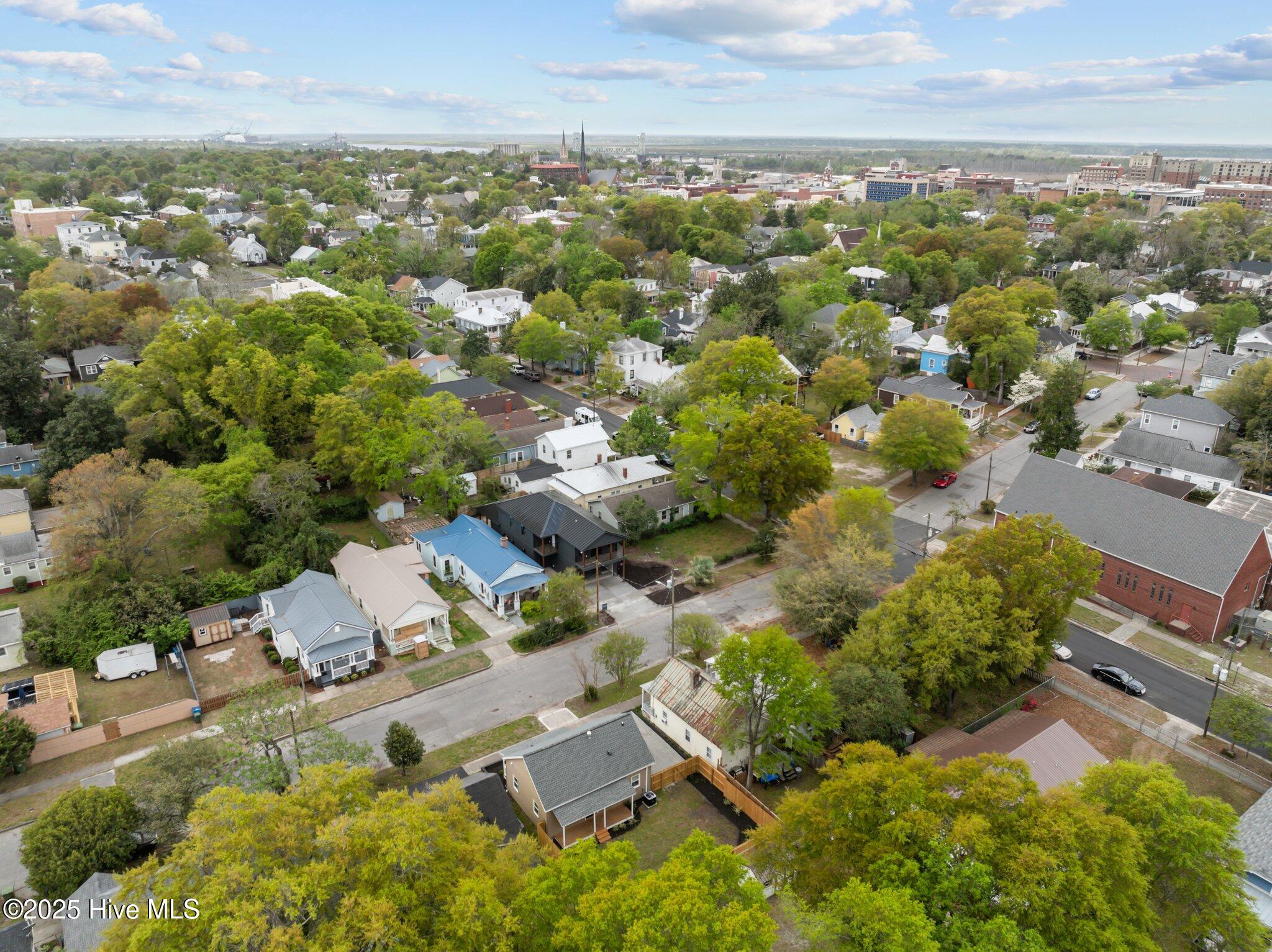 811 Walnut Street Property Photo 42