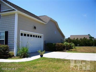 121 Mulberry Circle Property Photo 2