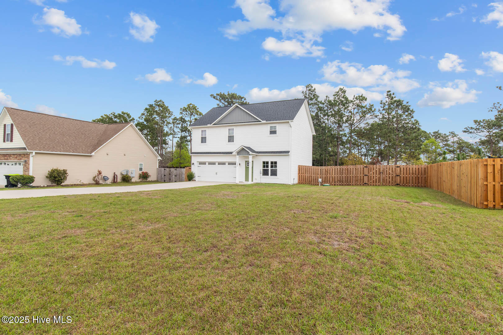 300 Inverness Drive Property Photo 4
