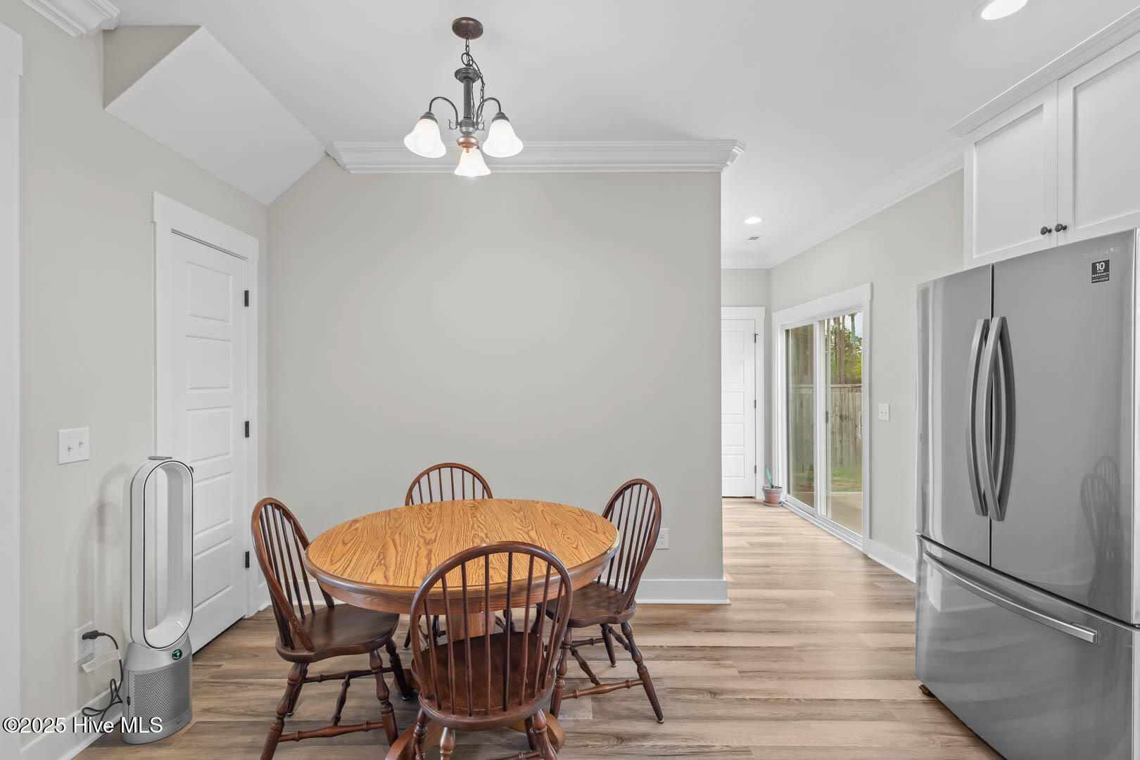 300 Inverness Drive Property Photo 16
