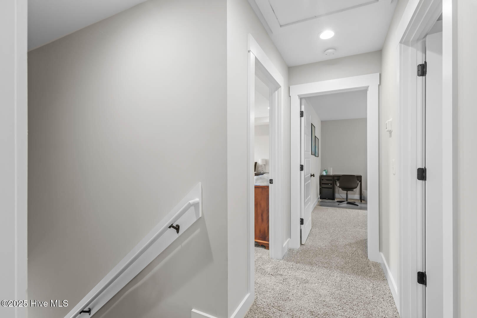 300 Inverness Drive Property Photo 24