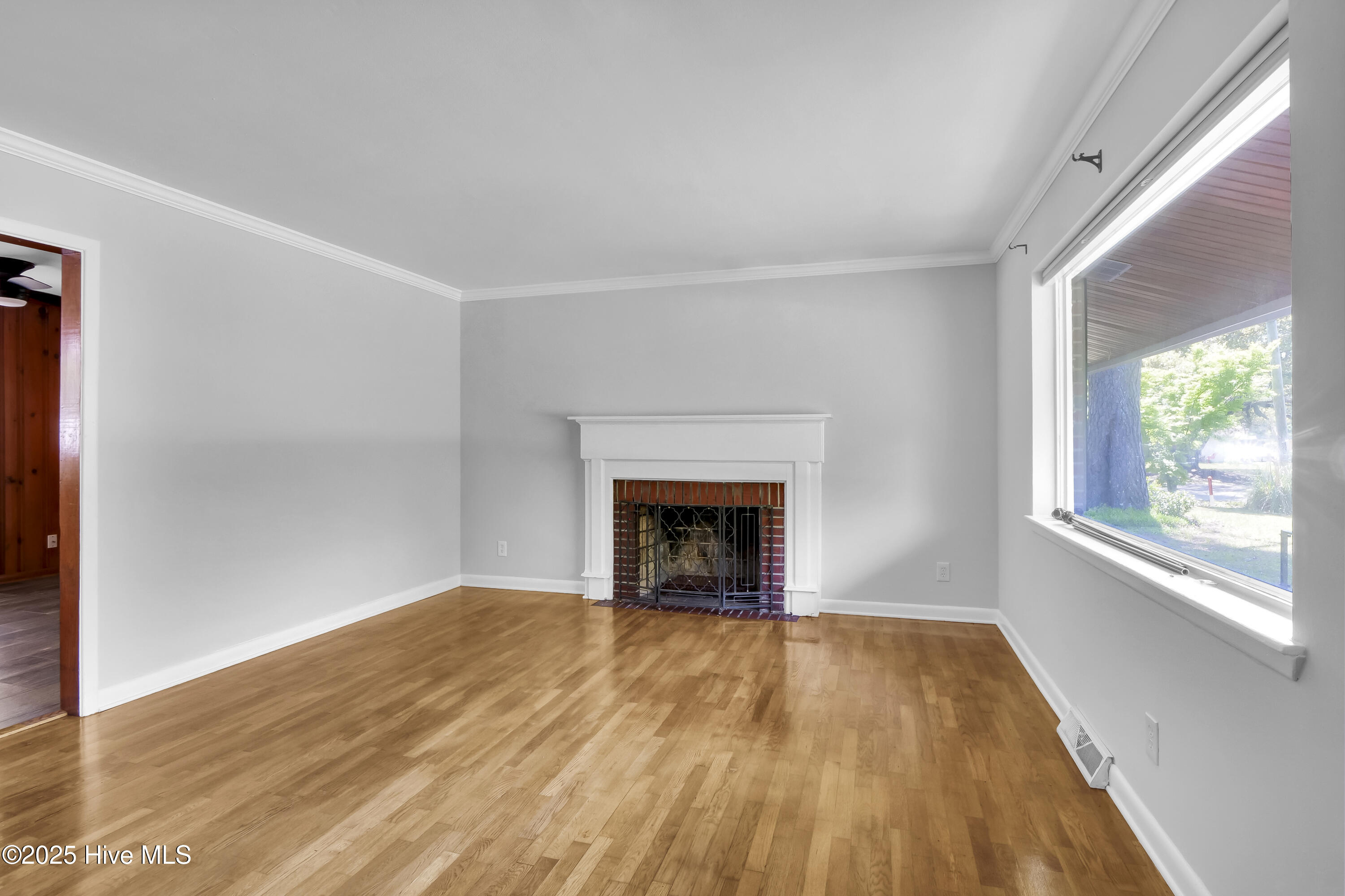 345 Willow Woods Drive Property Photo 10
