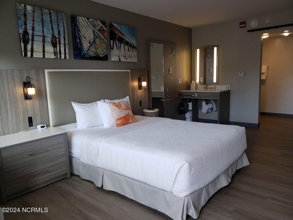 5040 Market Street 142 Property Photo 12