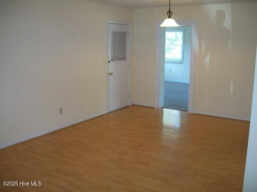 1305 Avon Court Property Photo 2