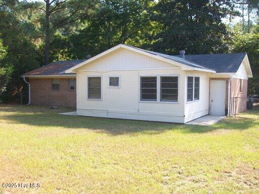 1305 Avon Court Property Photo 10