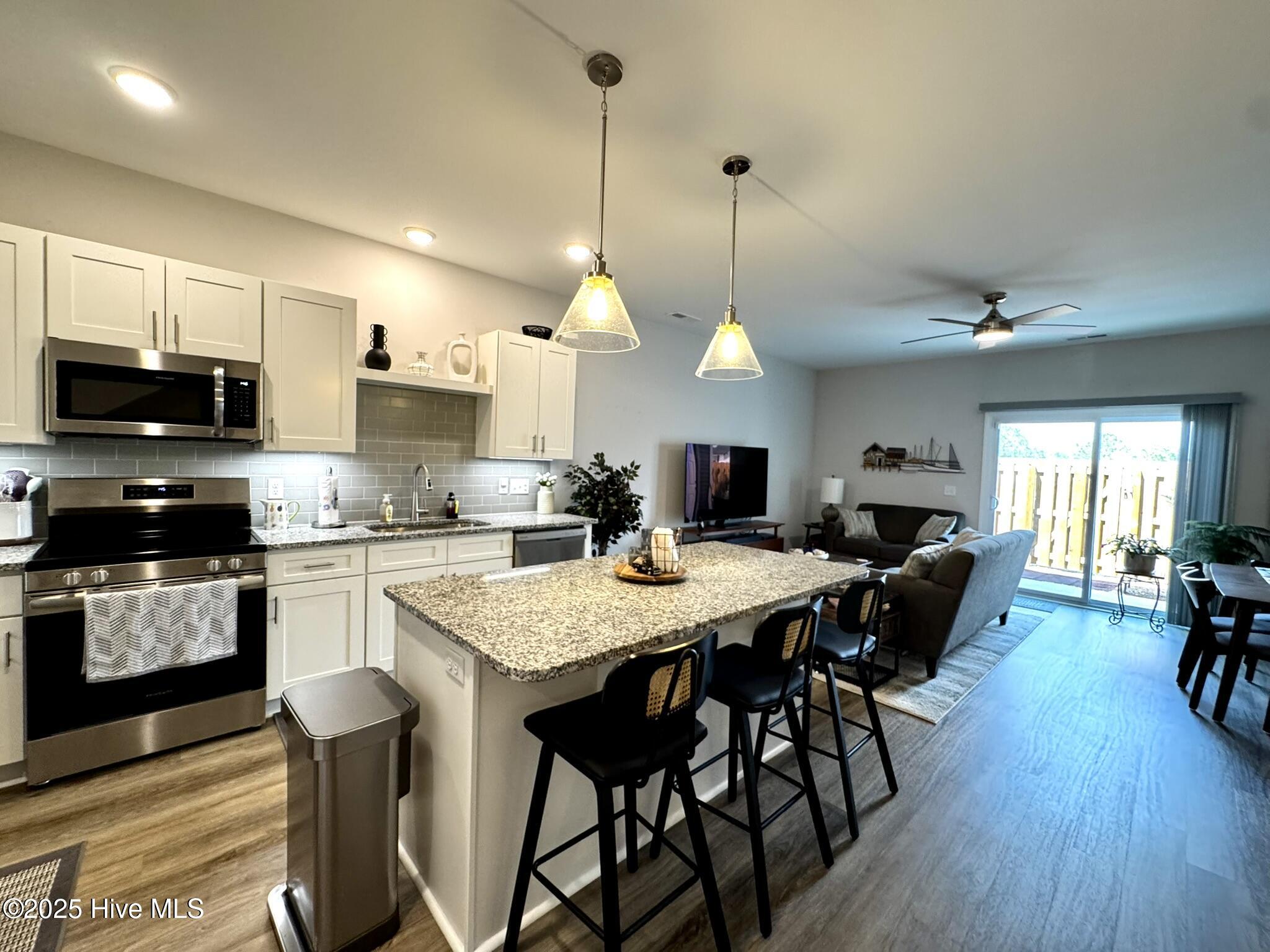 1577 Dusk Cove Property Photo 10
