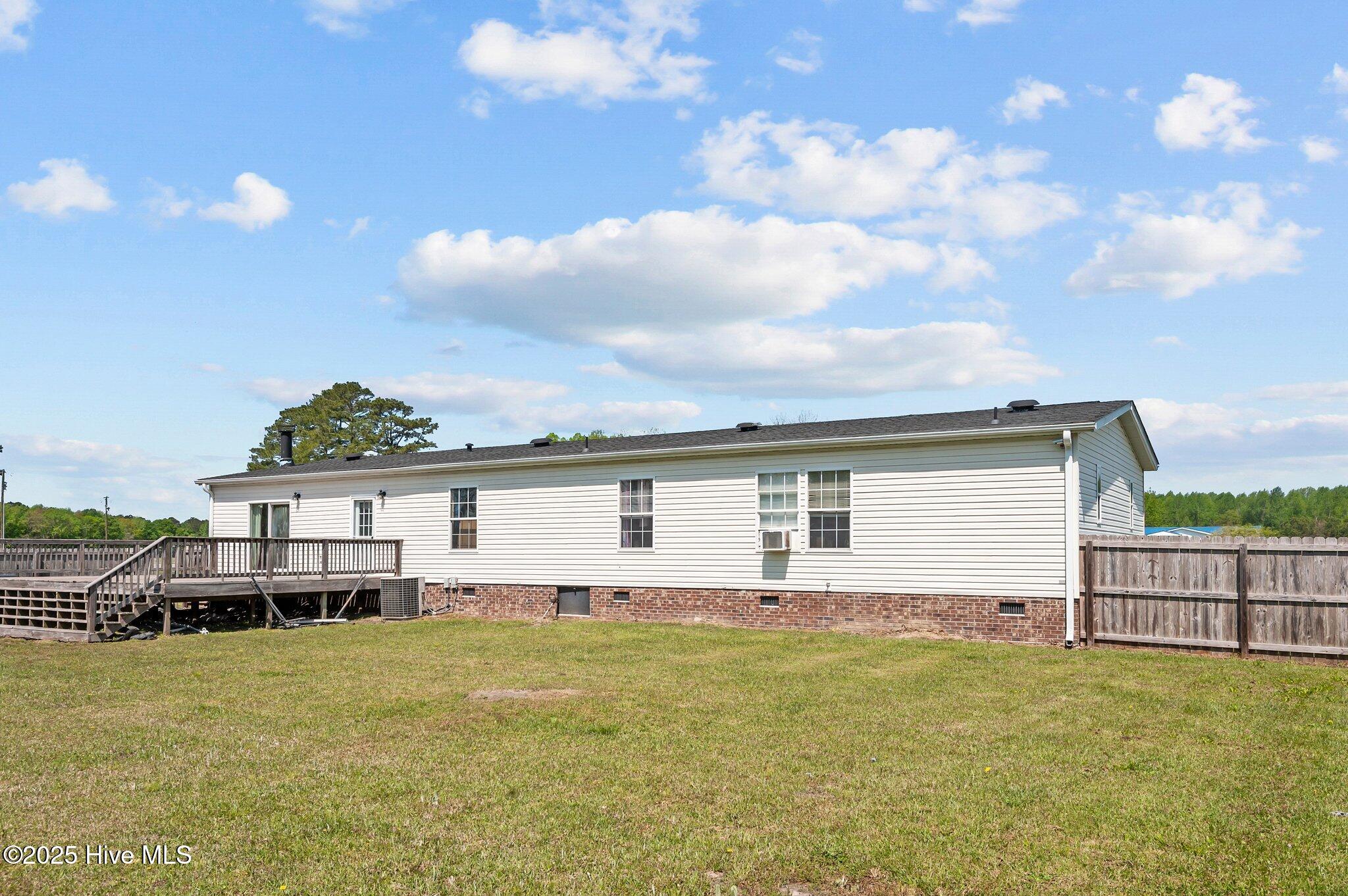 1953 Nc 102 Property Photo 6