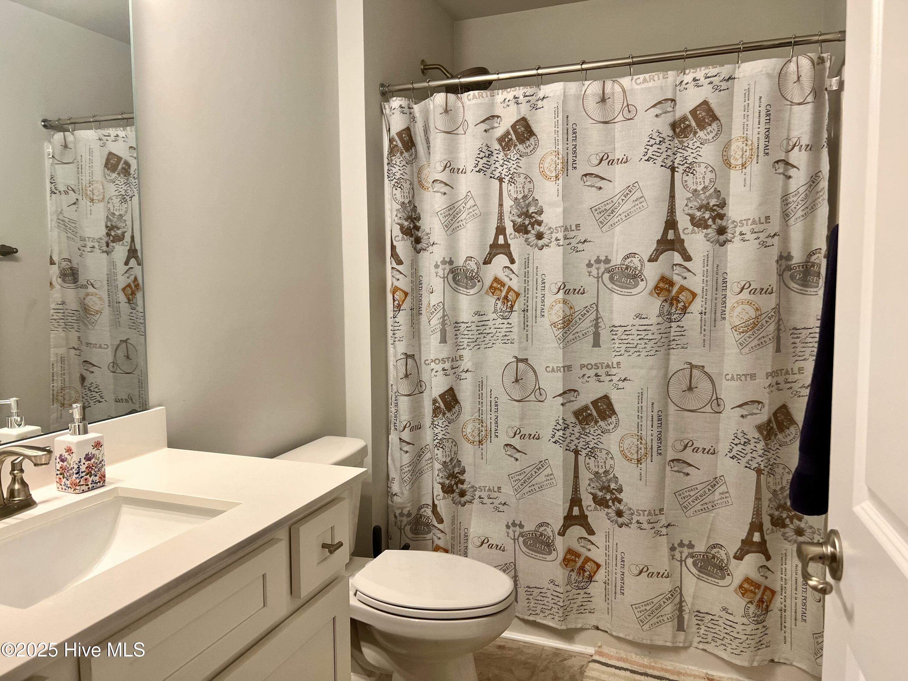 176 Southern Estates Drive Property Photo 23