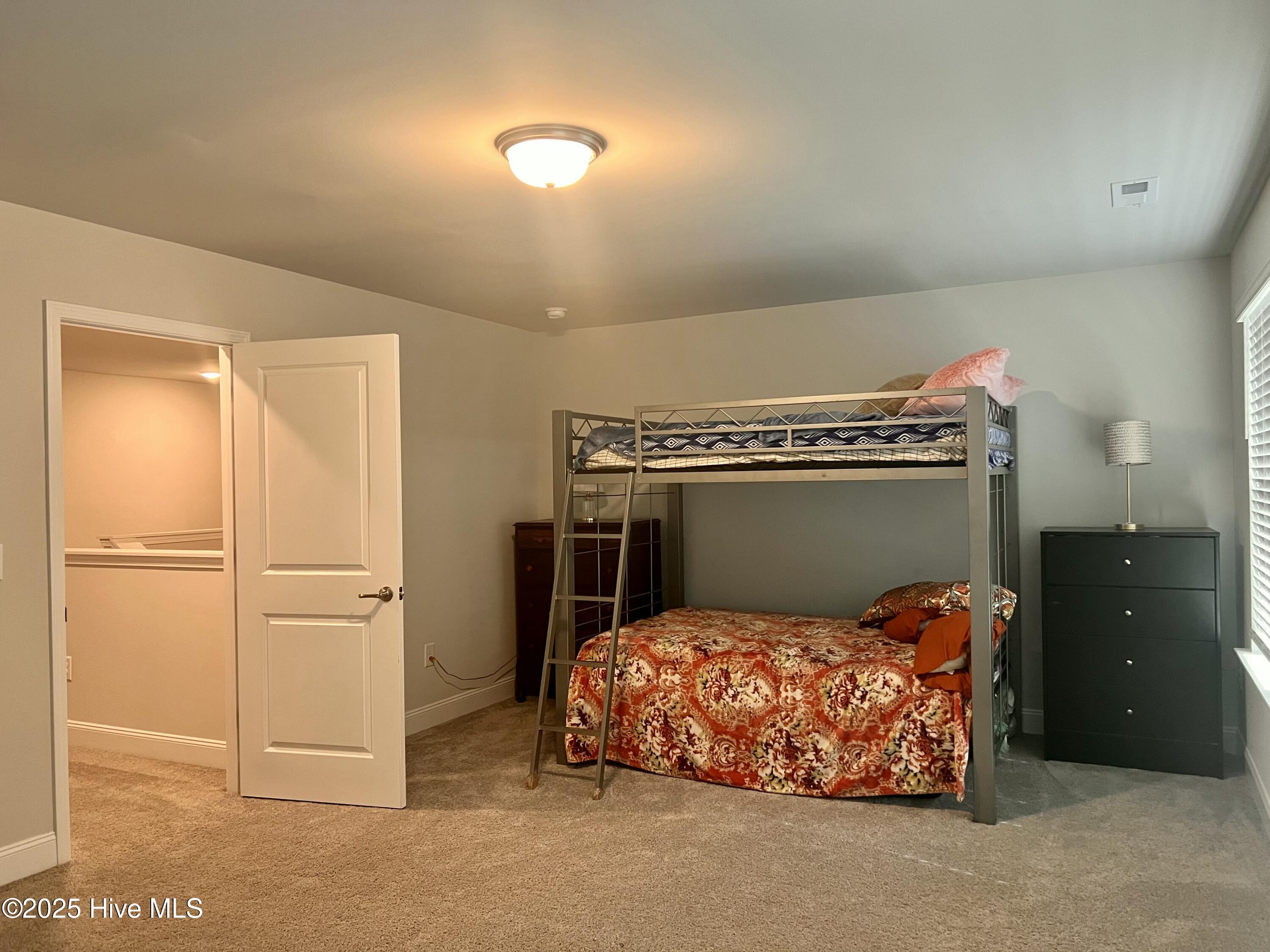 176 Southern Estates Drive Property Photo 28