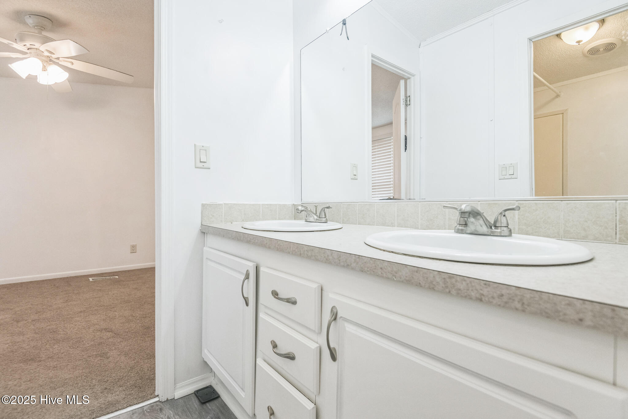 973 Scott Road Property Photo 32