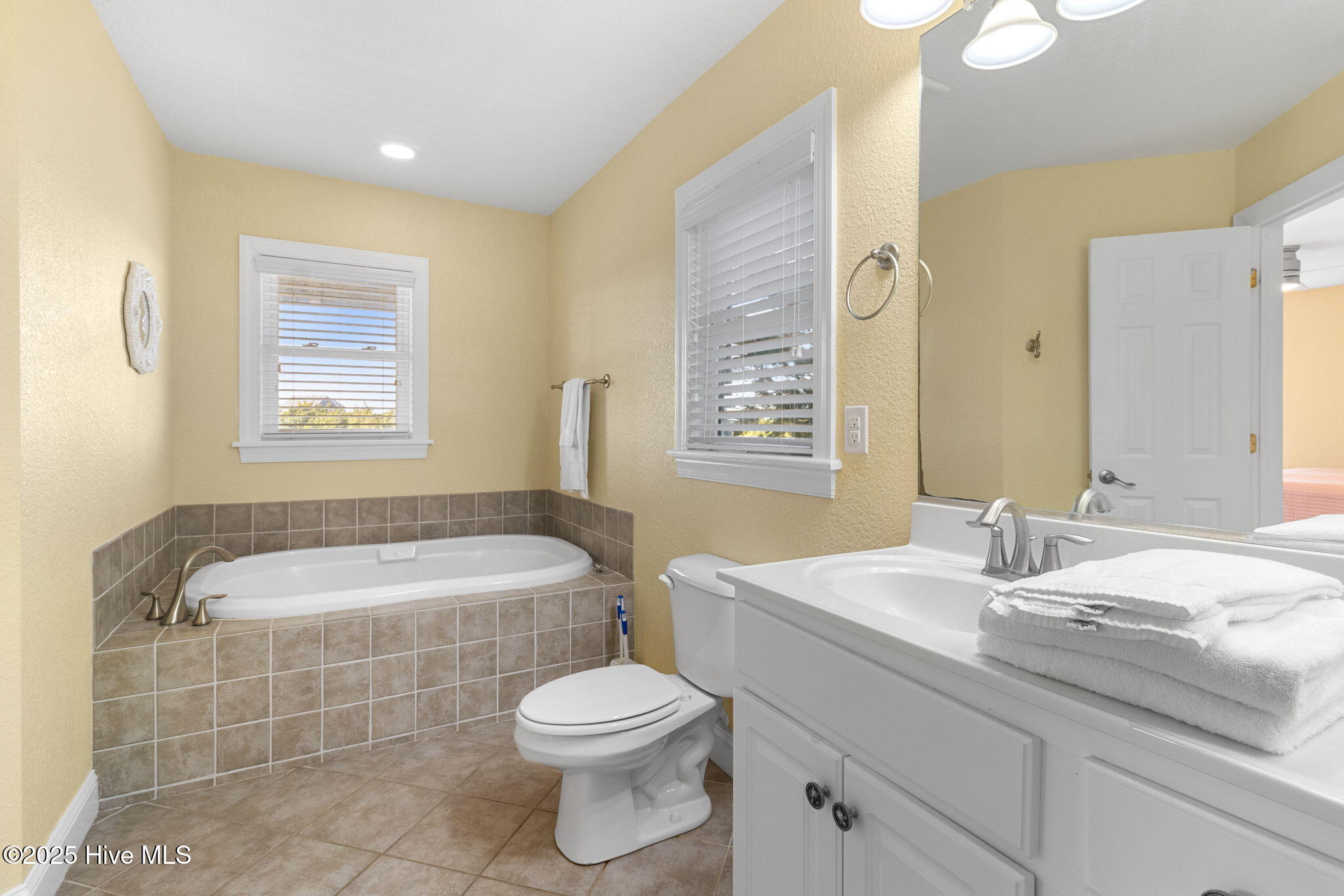 41155 Lakeside Drive Property Photo 13