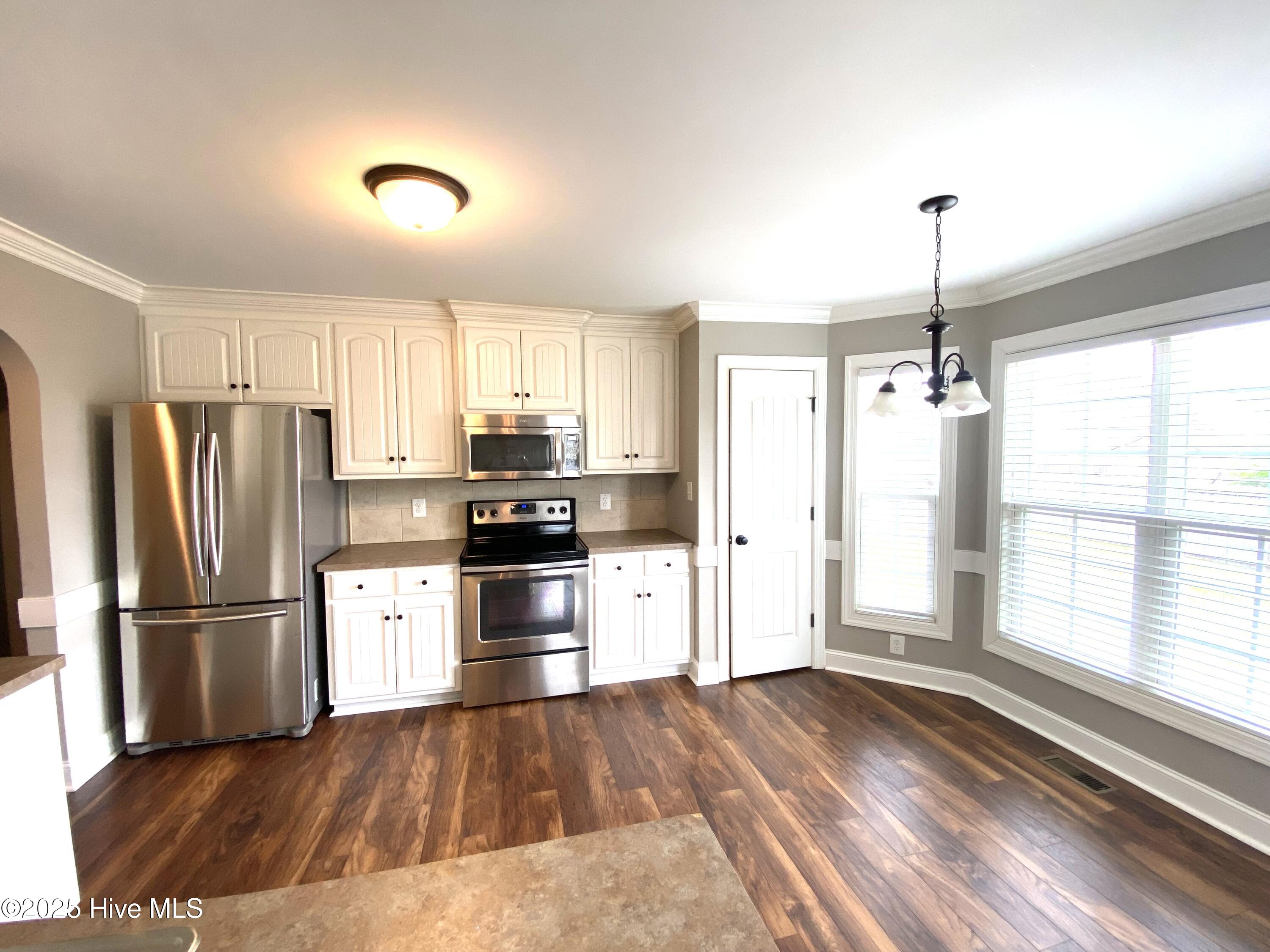 3161 Chesswood Lane Property Photo 7