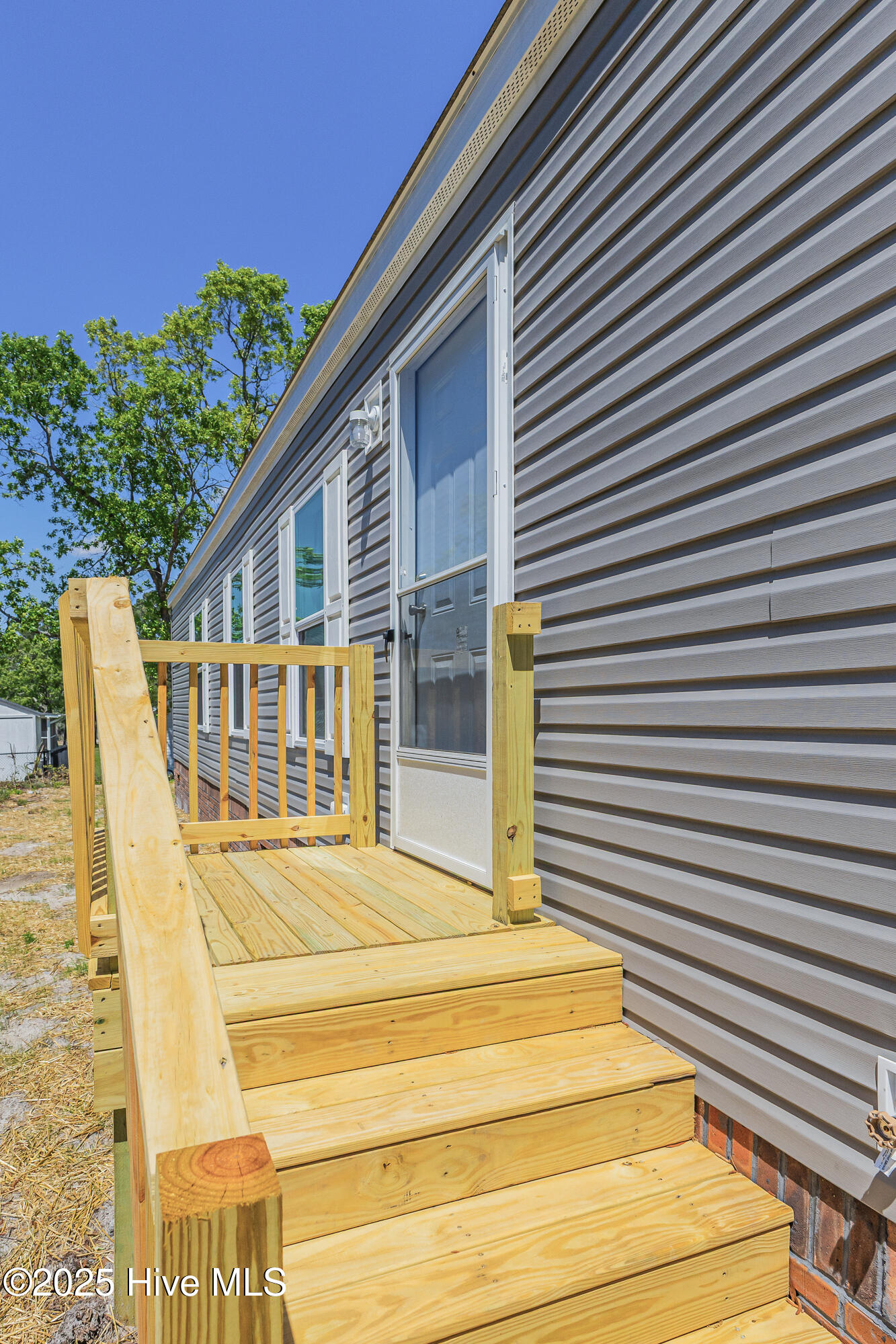 2137 Trout Avenue Property Photo 27