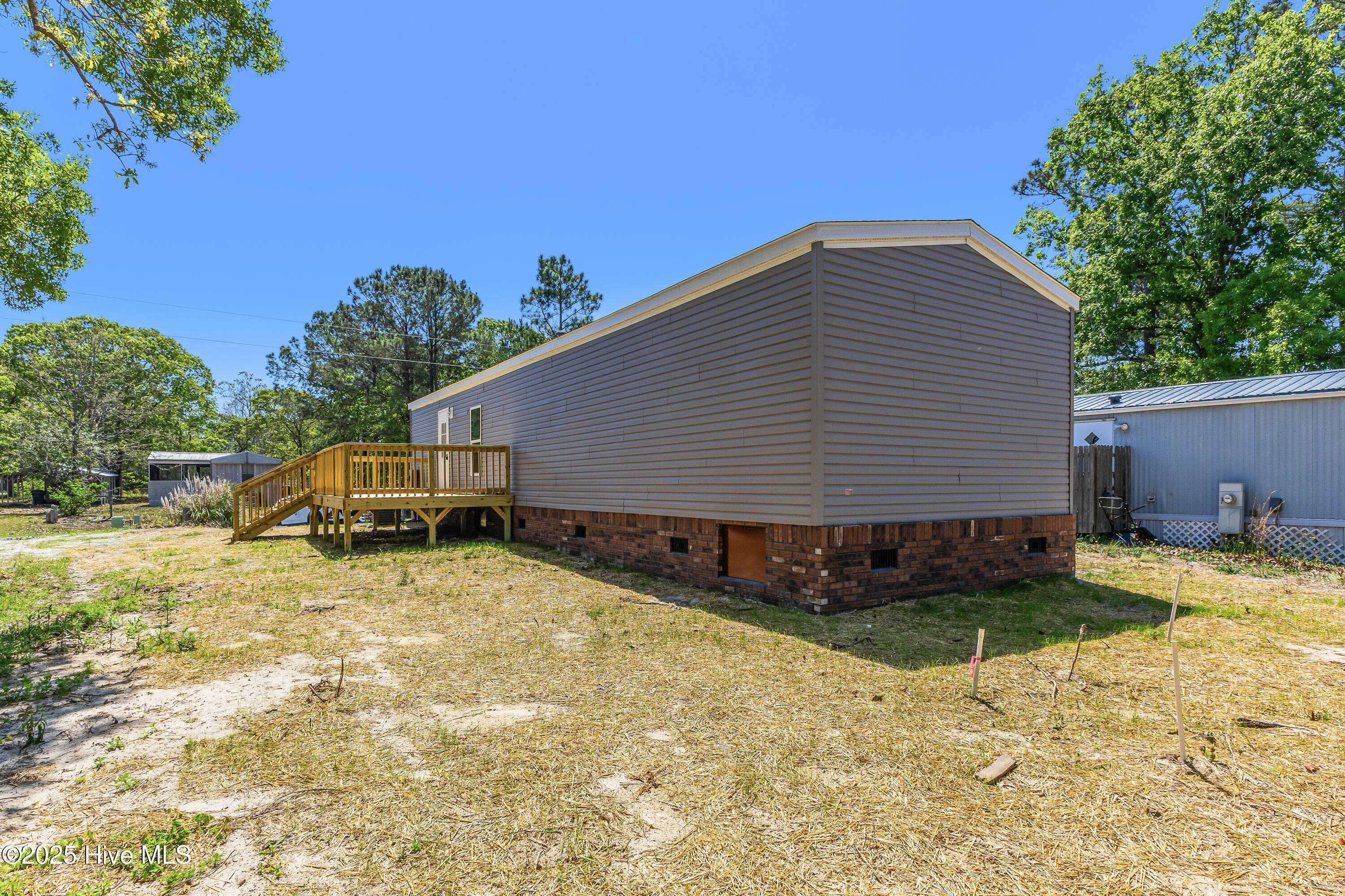 2137 Trout Avenue Property Photo 28