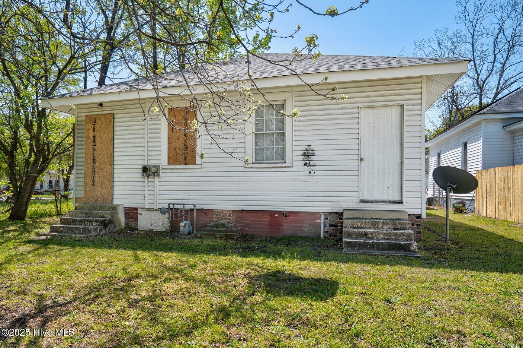 304 Ambler Avenue Property Photo 14