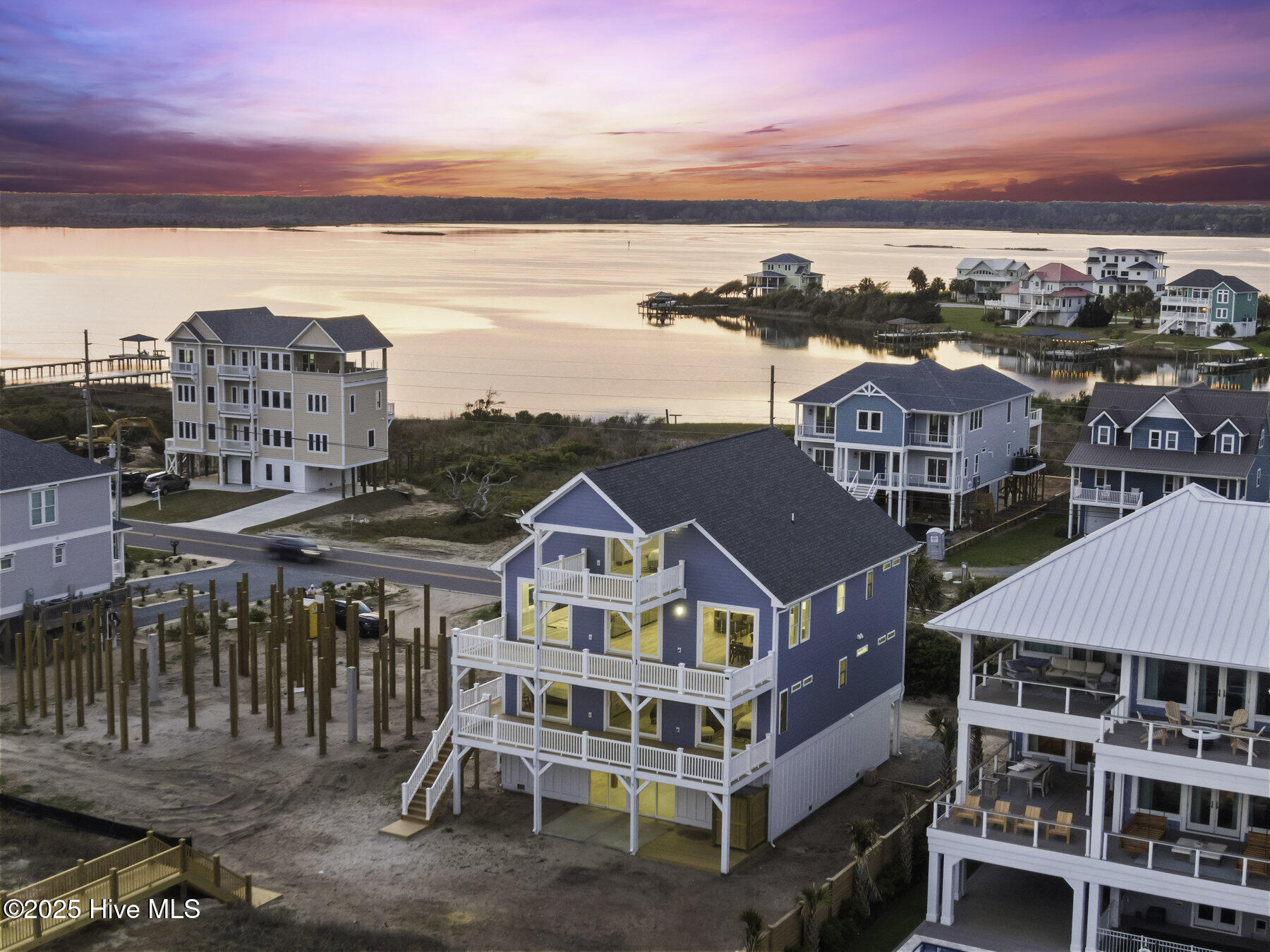 748 New River Inlet Road Property Photo
