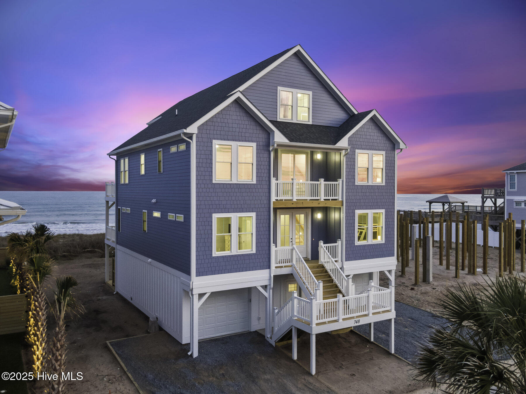 748 New River Inlet Road Property Photo 3