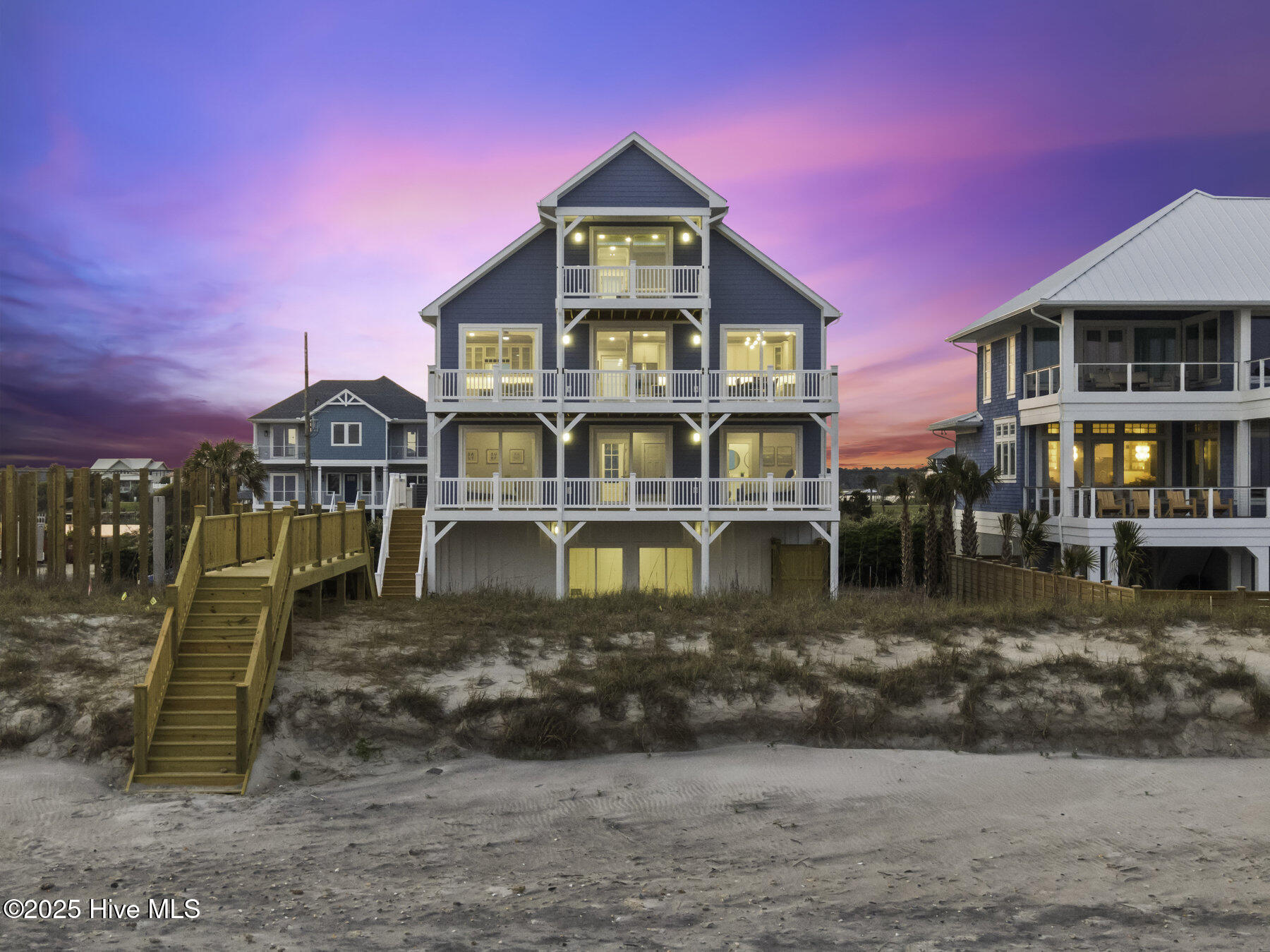 748 New River Inlet Road Property Photo 5