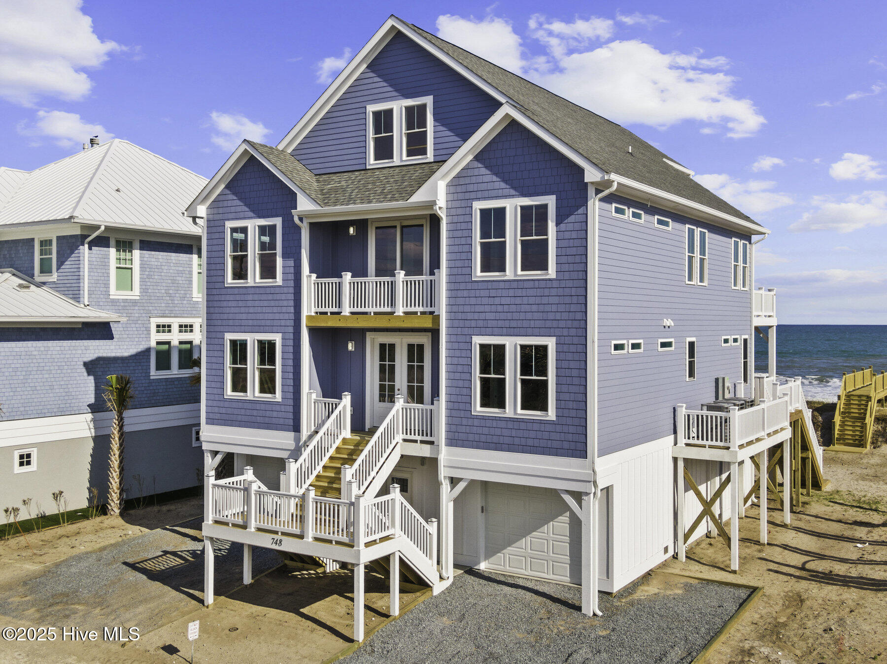 748 New River Inlet Road Property Photo 8