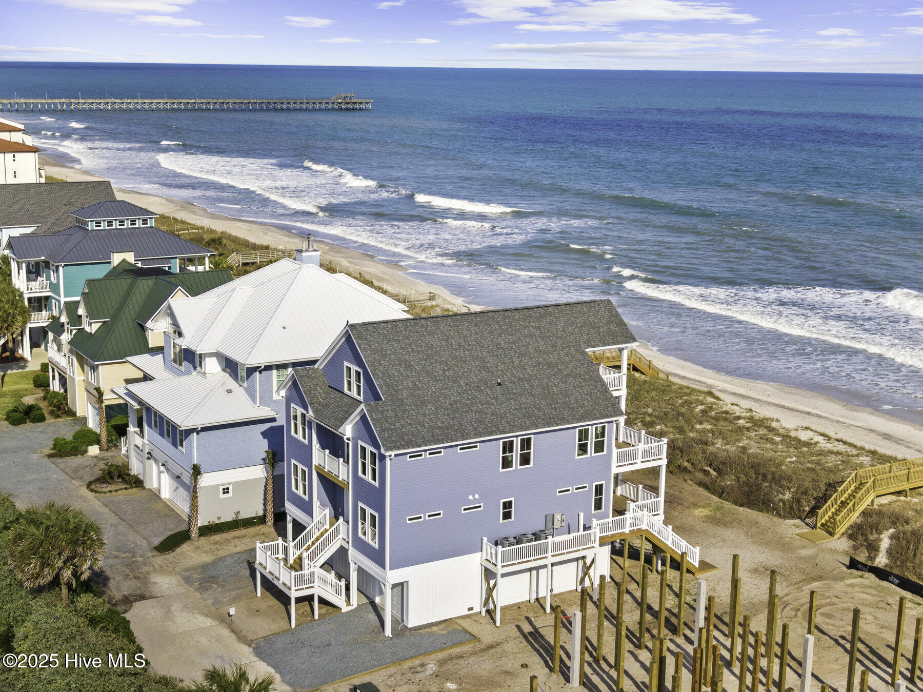 748 New River Inlet Road Property Photo 15