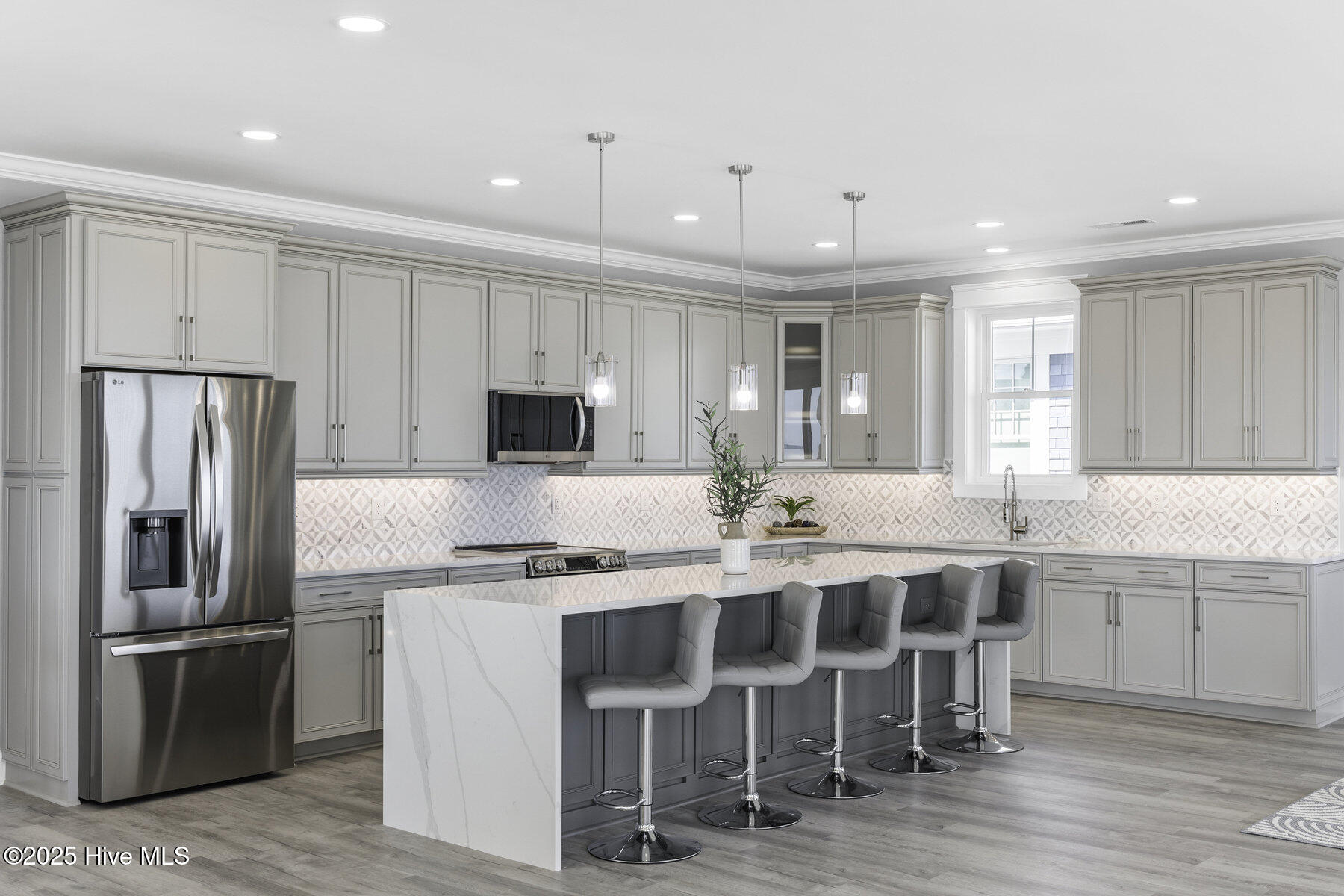 748 New River Inlet Road Property Photo 24