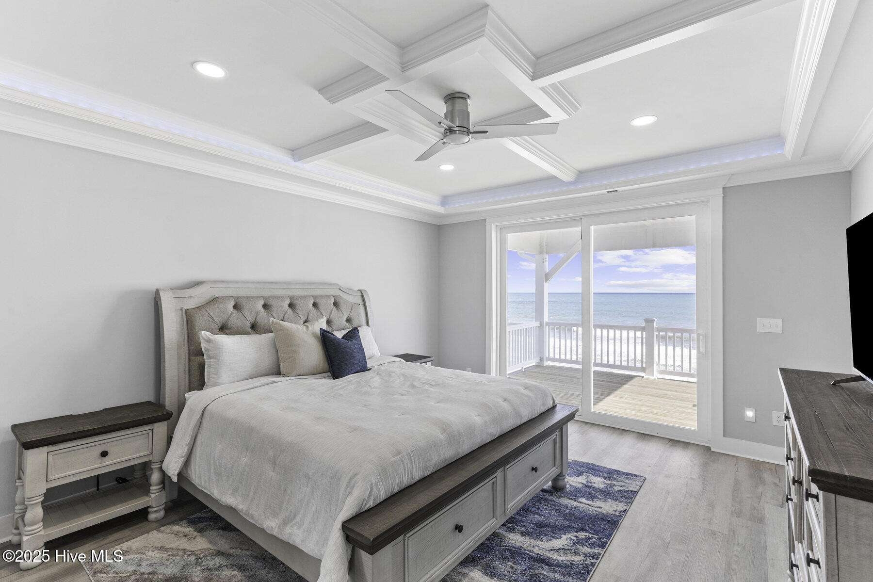748 New River Inlet Road Property Photo 34