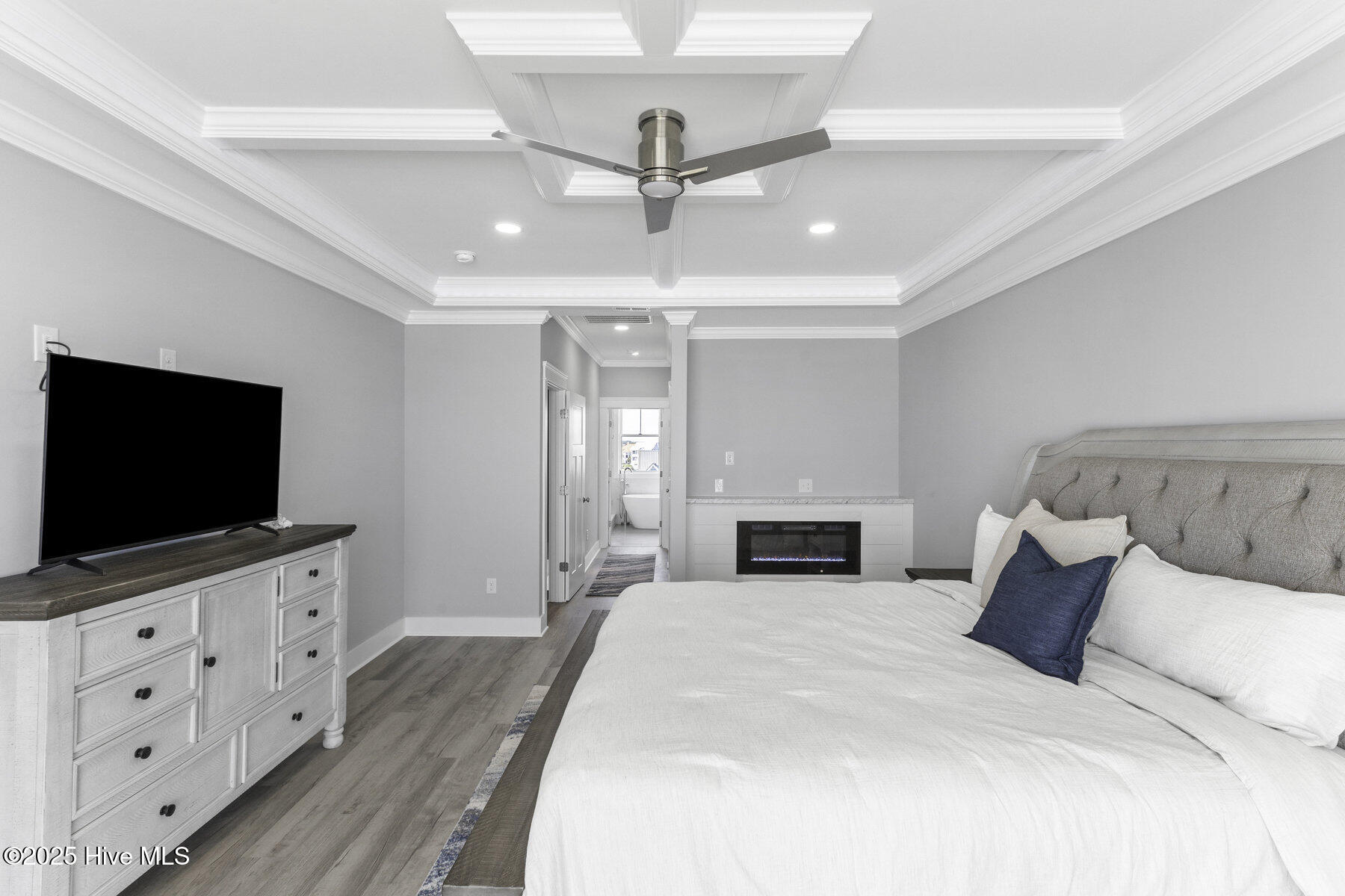 748 New River Inlet Road Property Photo 35