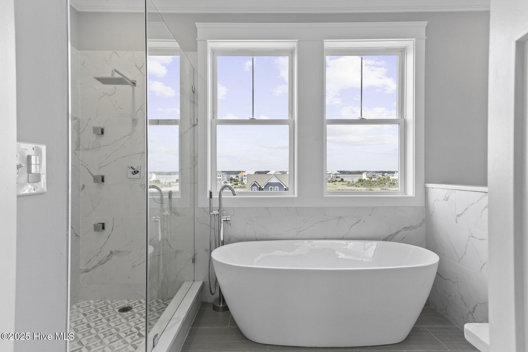 748 New River Inlet Road Property Photo 36