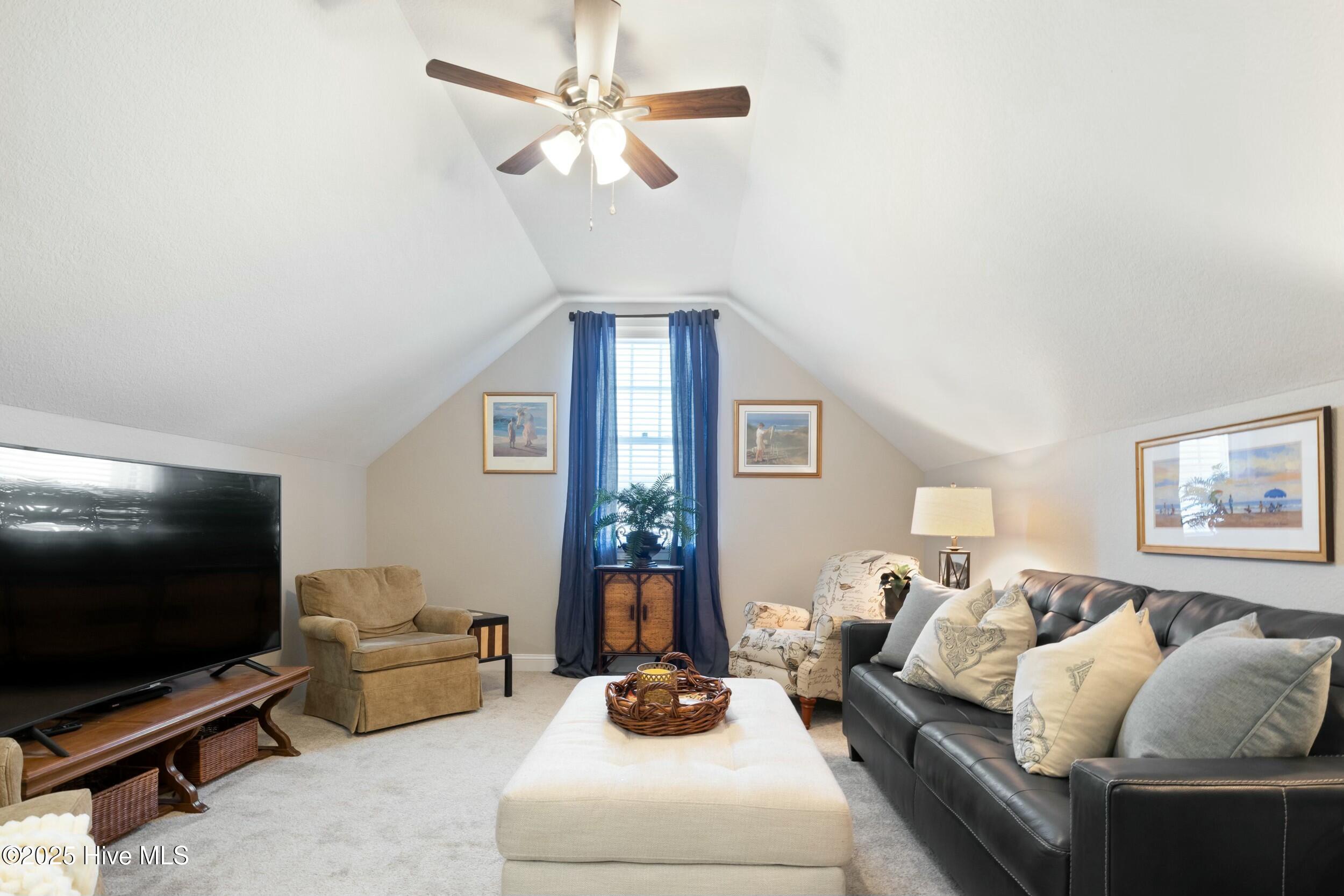 503 Keel Way Property Photo 33