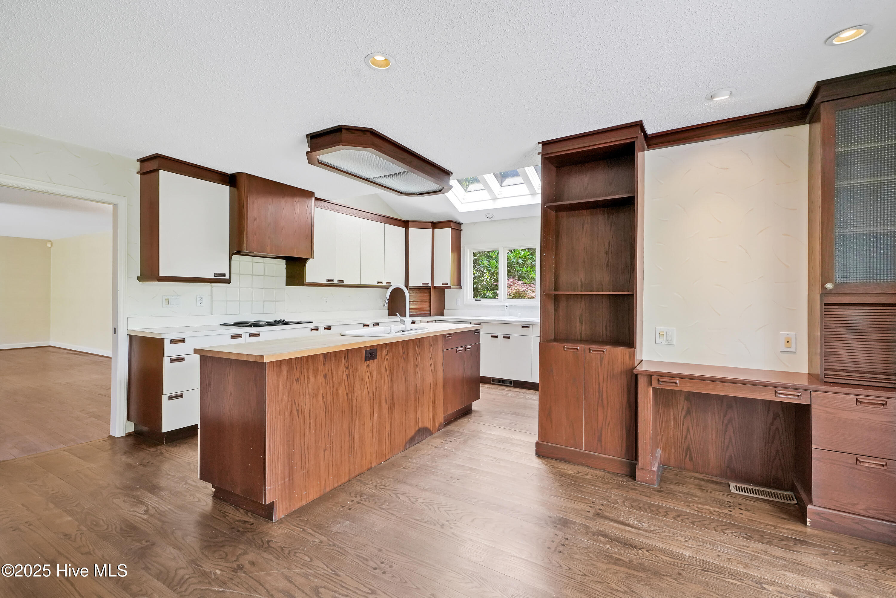 906 Robert E Lee Drive Property Photo 13