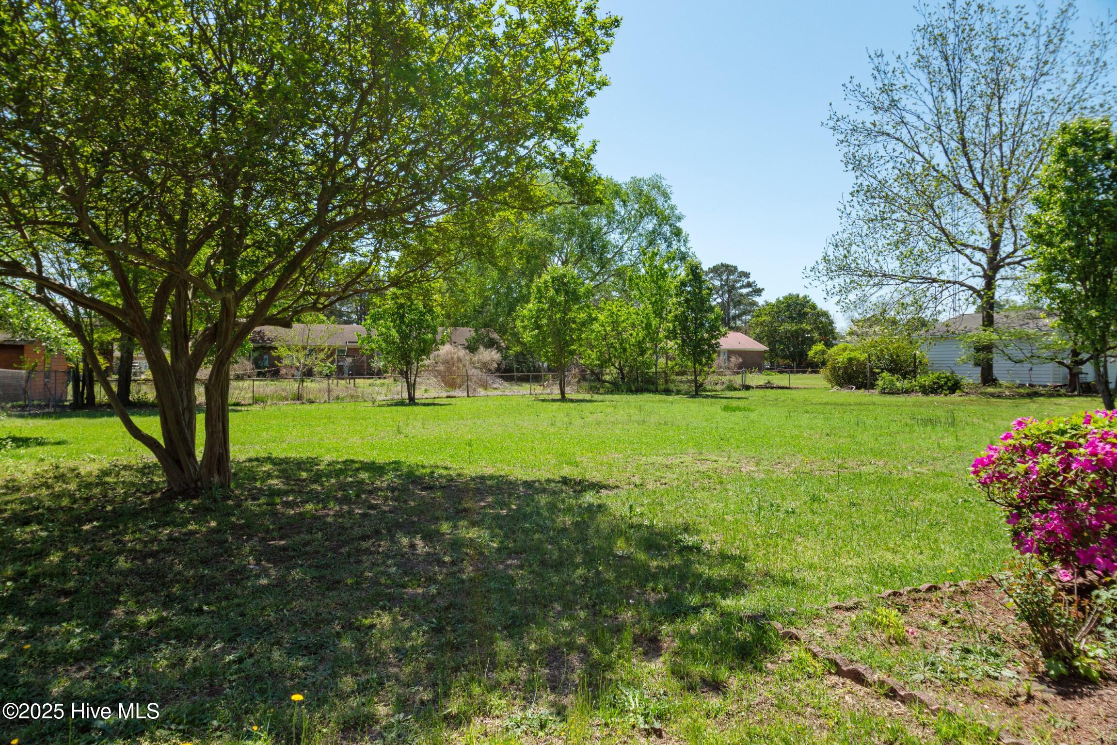 2485 Irvin Drive Property Photo 7